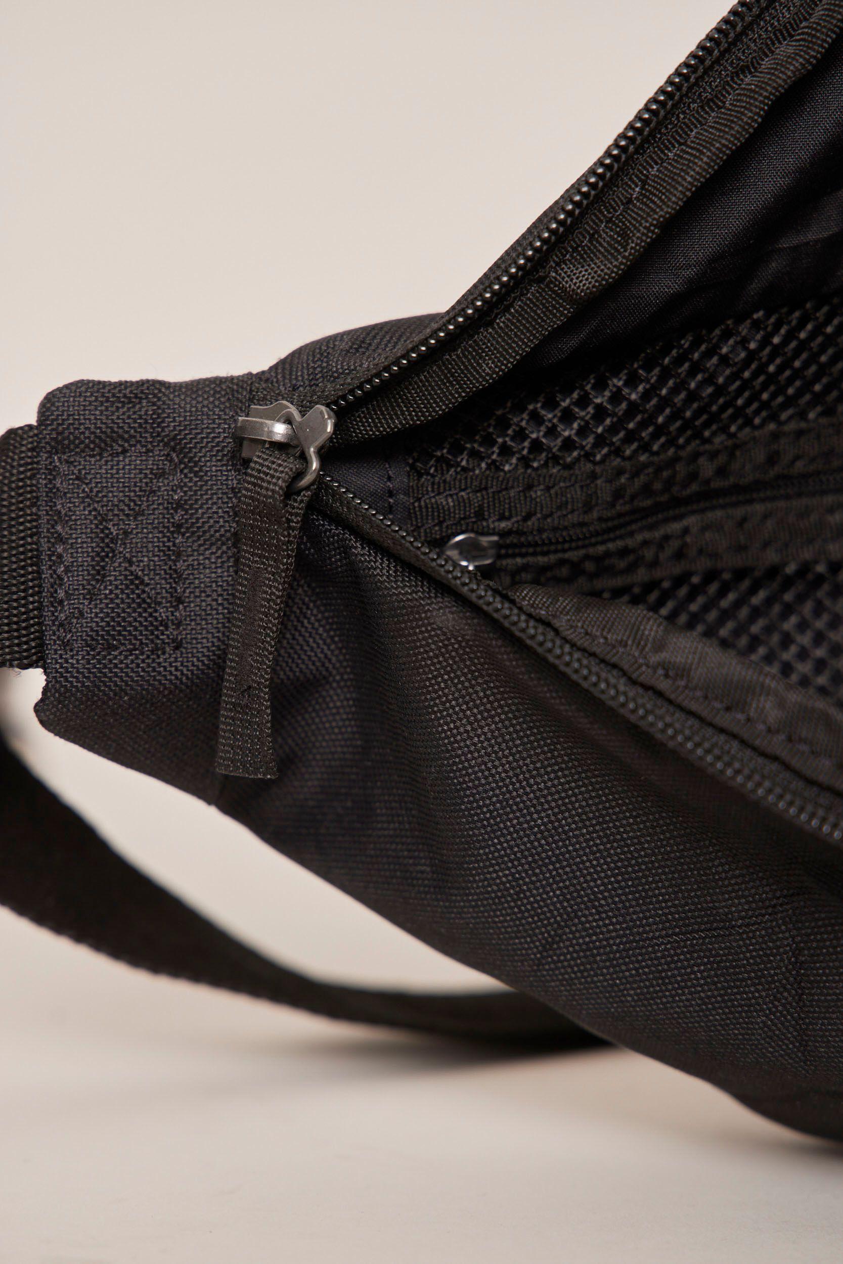 Cartera casual  negro nike talla S-4