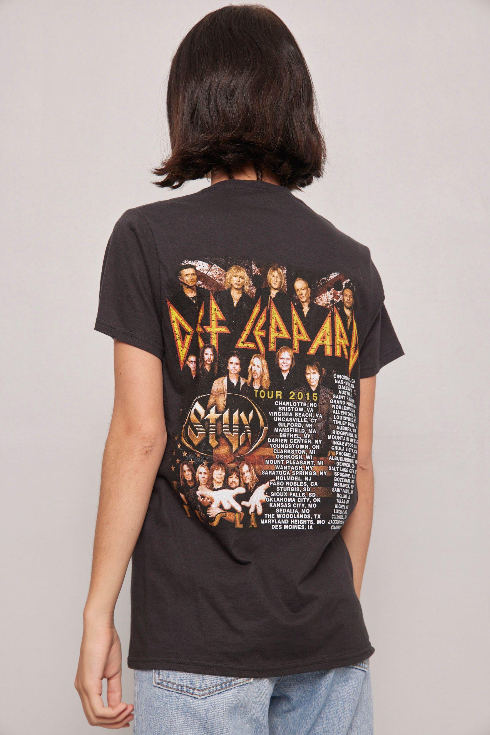 Polera casual  negro delta  talla S-2