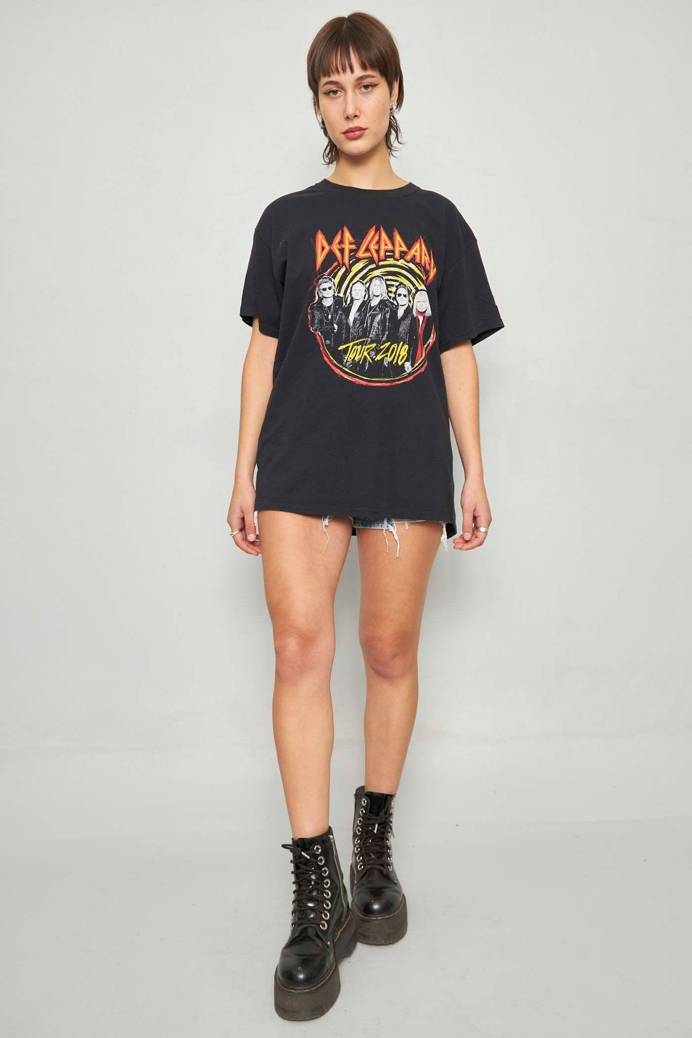 Polera casual reciclado negro gildan talla L  -3