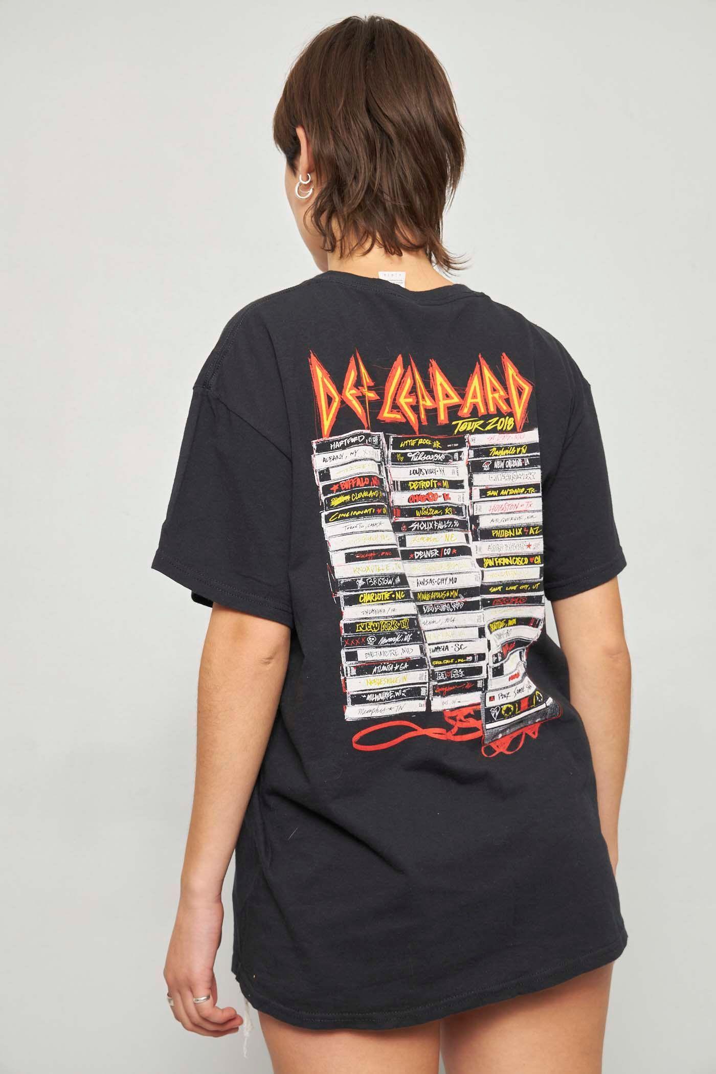 Polera casual reciclado negro gildan talla L  -2