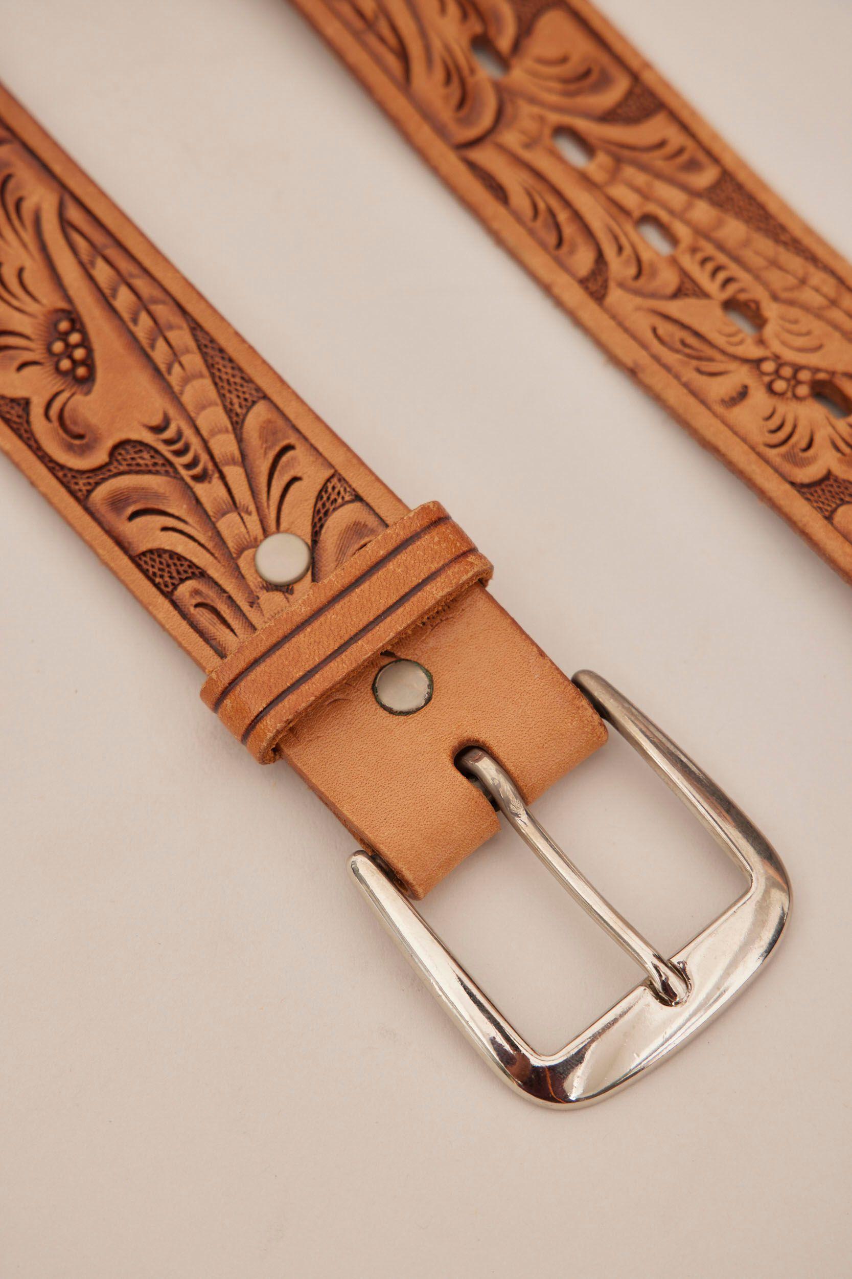 Cinturon vintage  camel nostalgic talla M-4