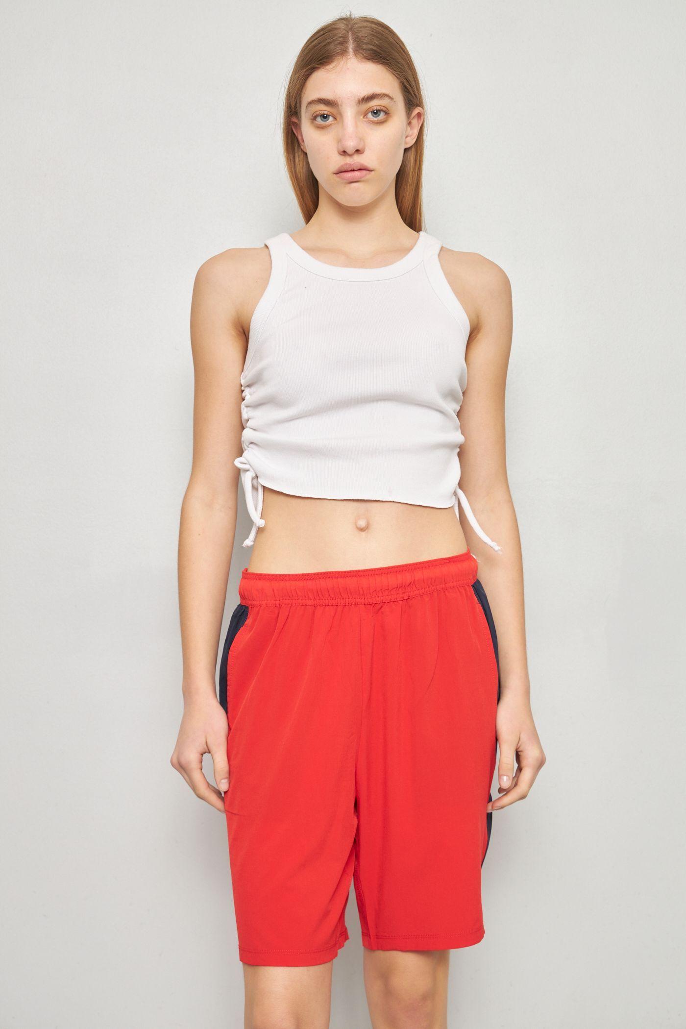 Shorts casual reciclado rojo gap fit talla M -0