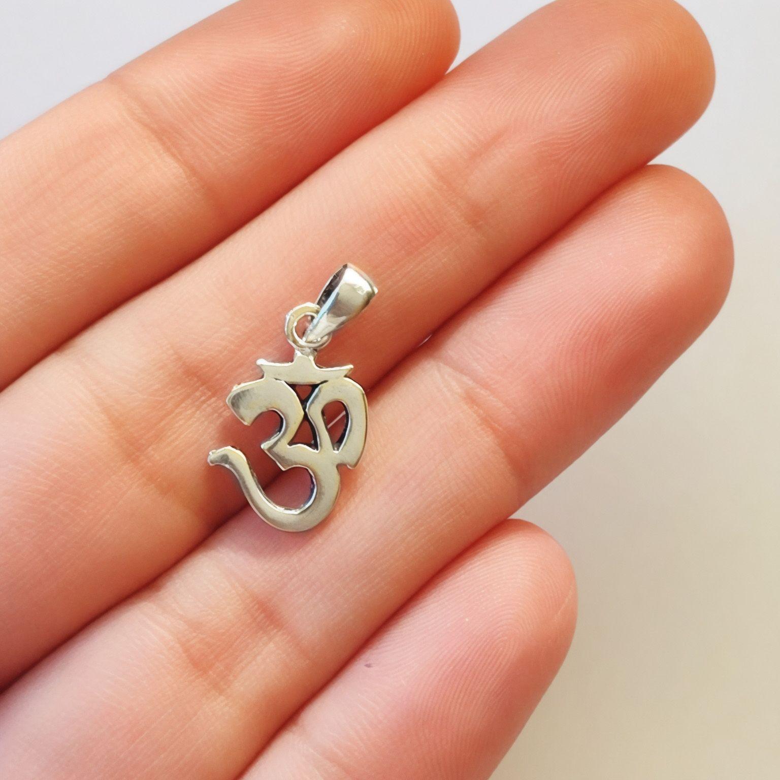 Colgante Ohm Plata Fina 925-2