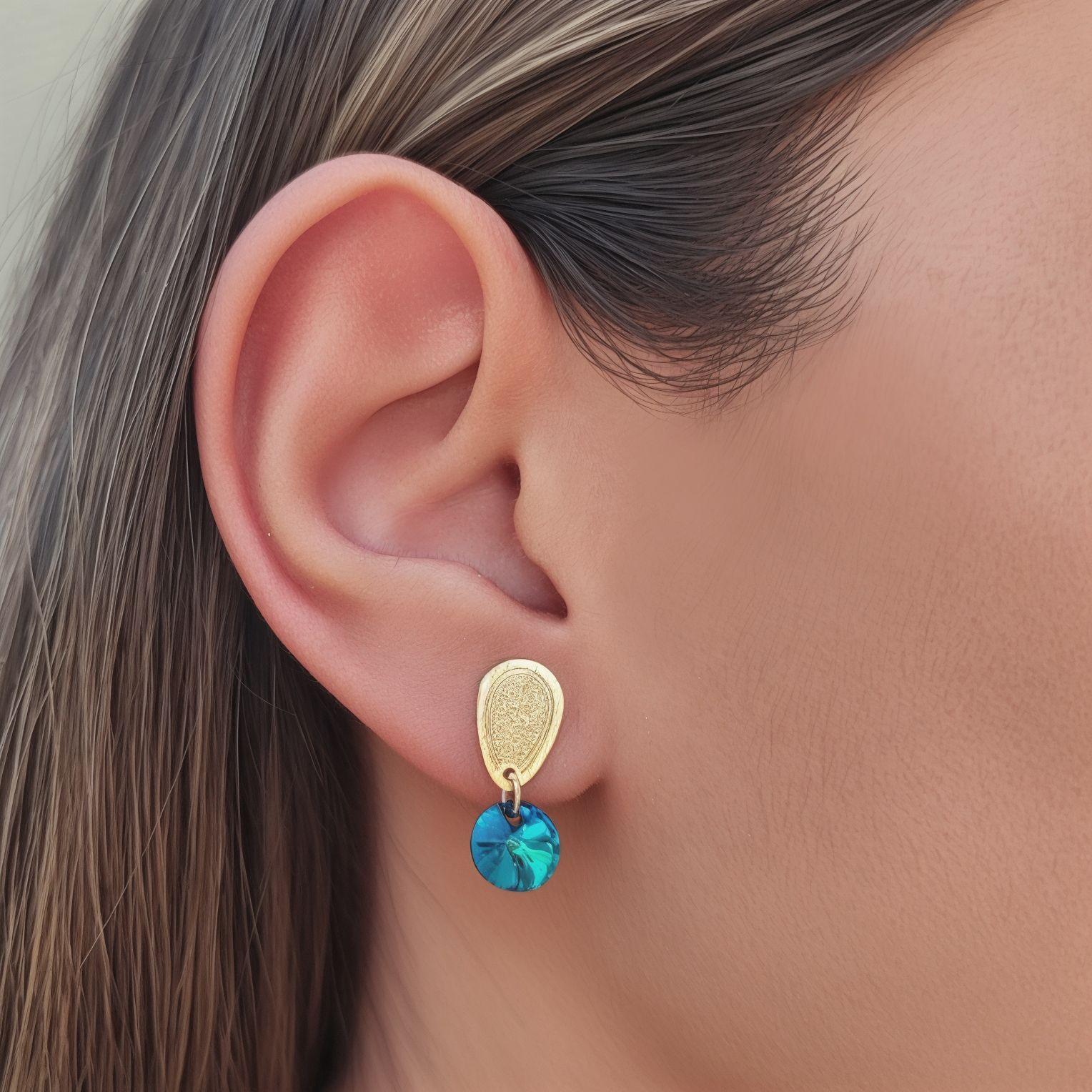 Aros Alice Cristal Azúl Bermuda Enchapado Oro 18K-2