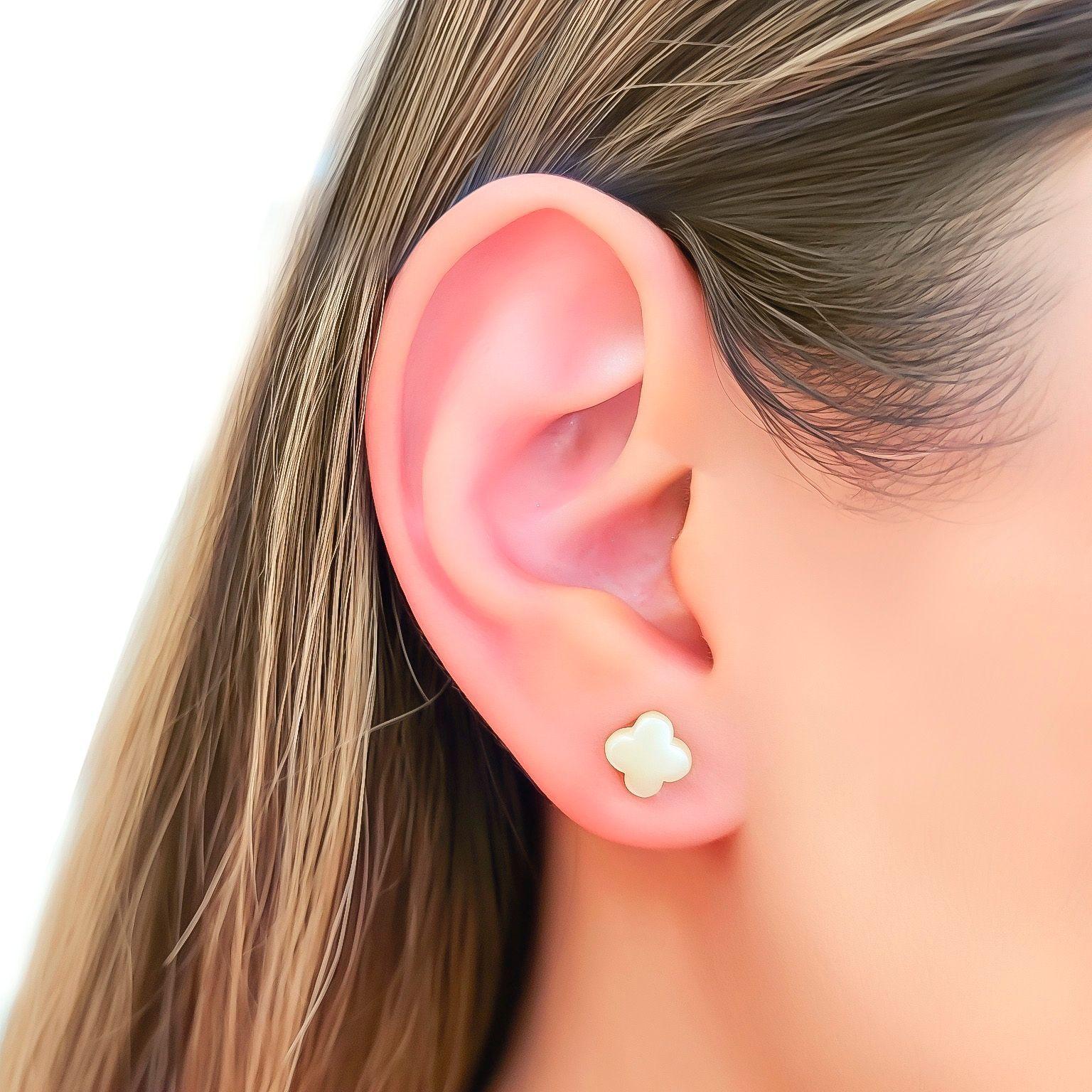 Aros Trébol Perla Sintética Enchapado Oro 18K-2