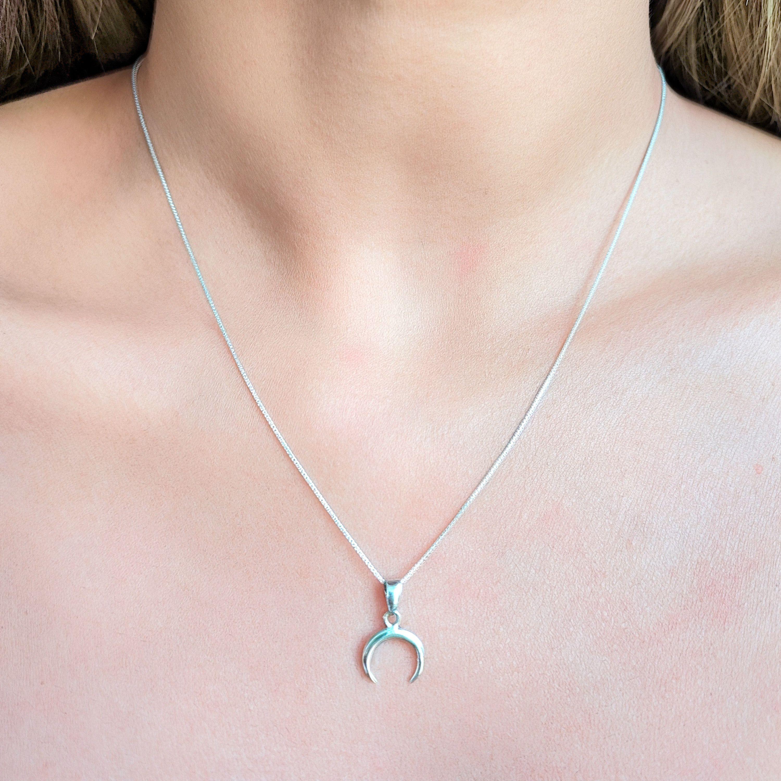 Collar Luna Invertida Isabel Plata Fina 925-3