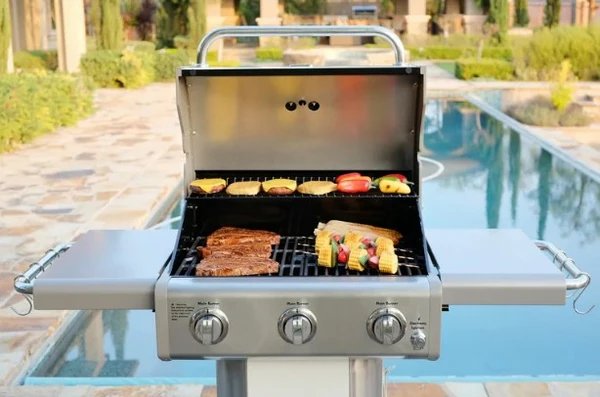 Parrilla a gas 3 Quemadores - Color Blanco + Set de Asado + Garras de Oso-2