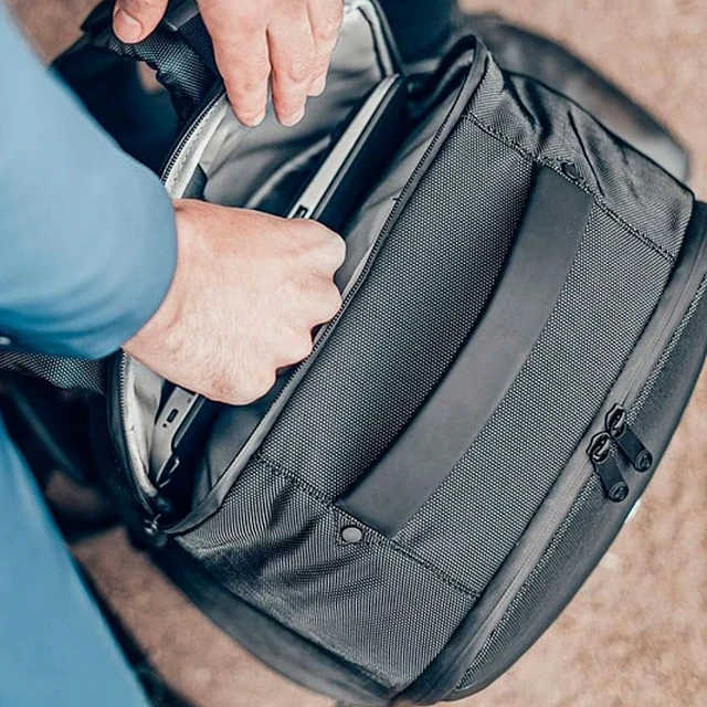 Mochila Pro Grey Black Segway Ninebot-3