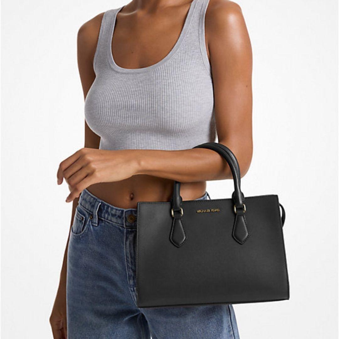 Cartera de mano Michael Kors Mediana con correa desmontable modelo Sheila-2