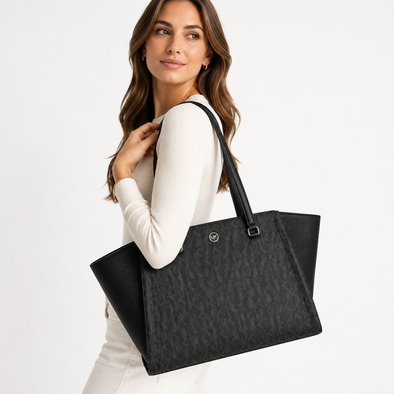 Tote Bag Michael Kors modelo Freya XL apto para PC-2