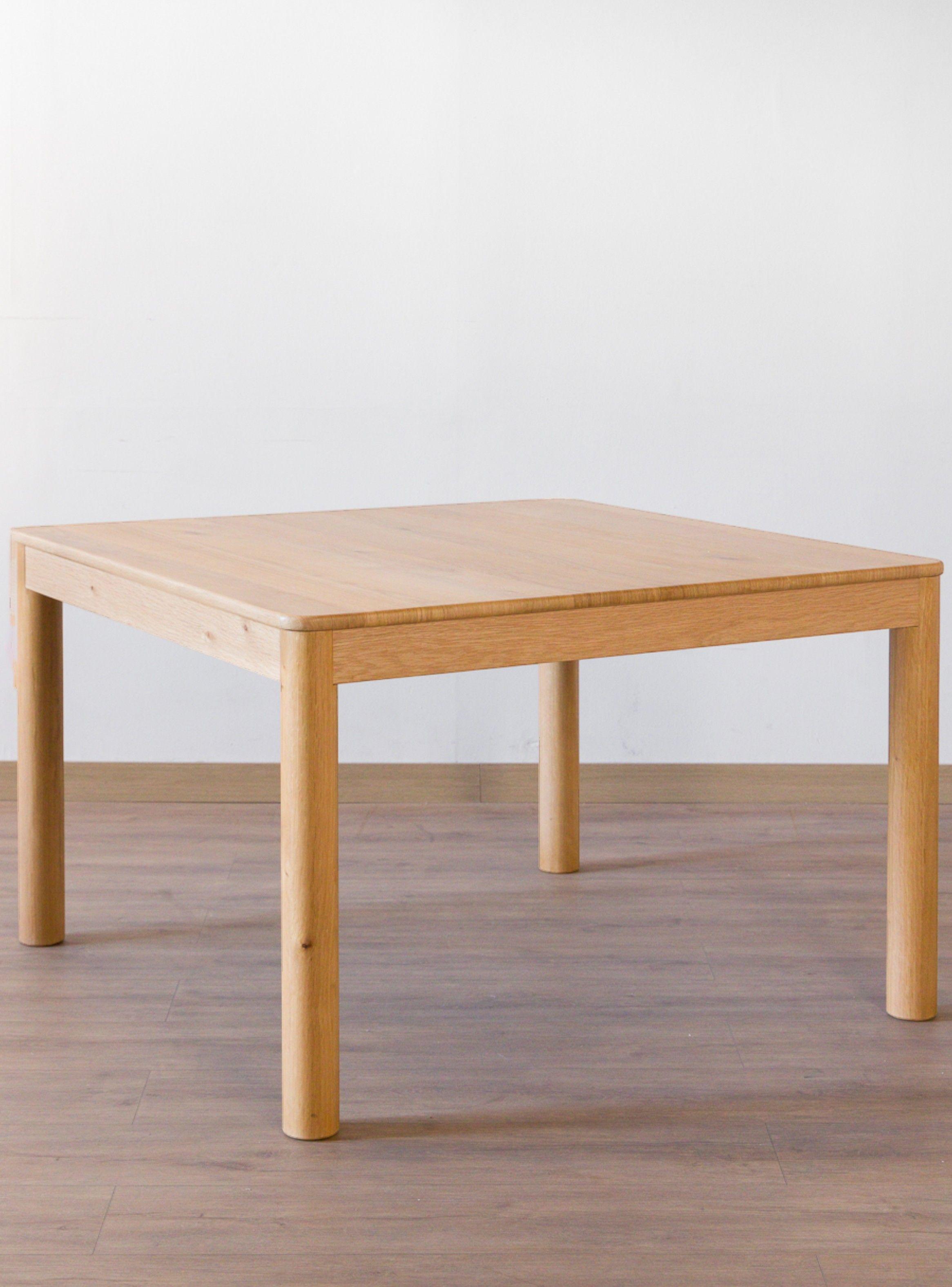 Mesa de comedor Milita cuadrada 120-2