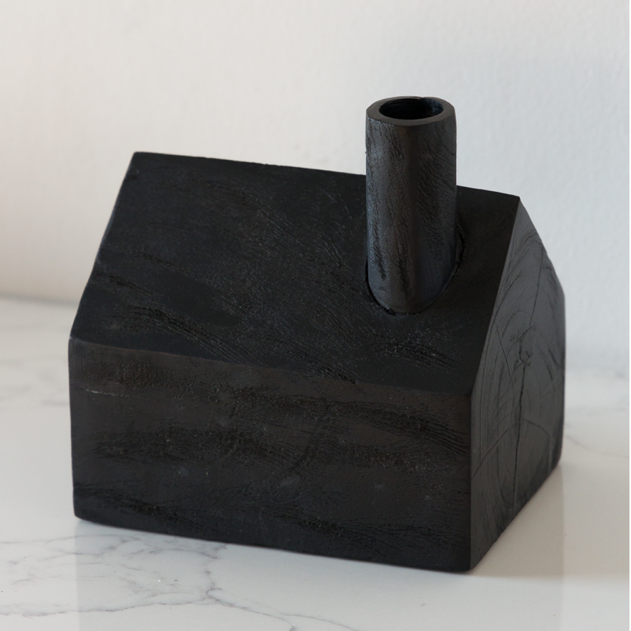 Casita Decorativa Laz Negra-0