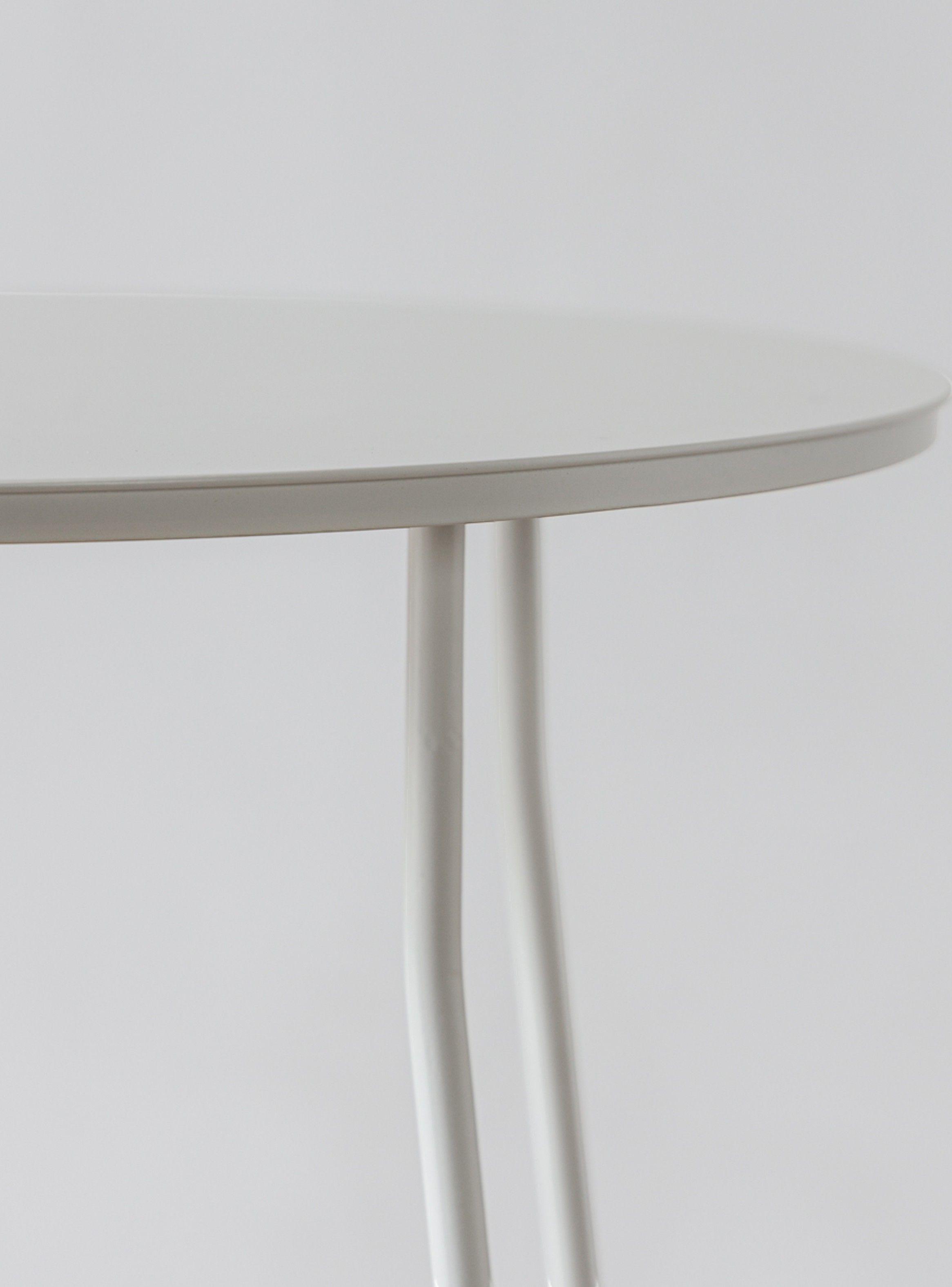 Mesa Lateral Marchena Circular Metal Blanca V-4