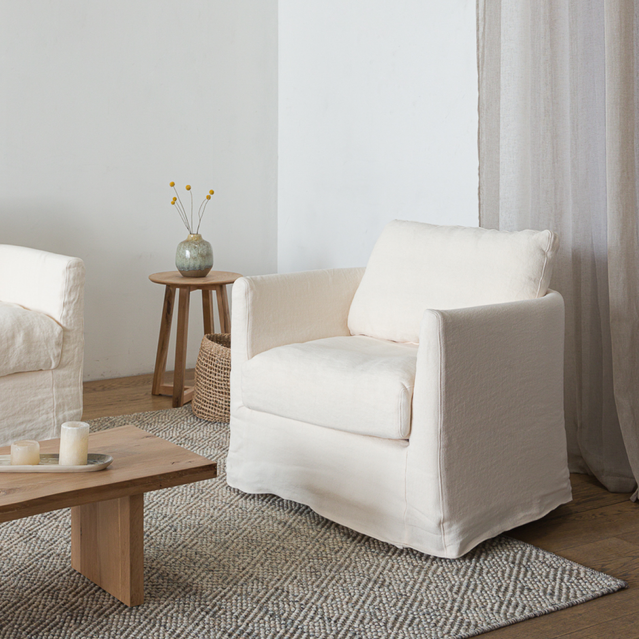 Poltrona Helga Blanco-2