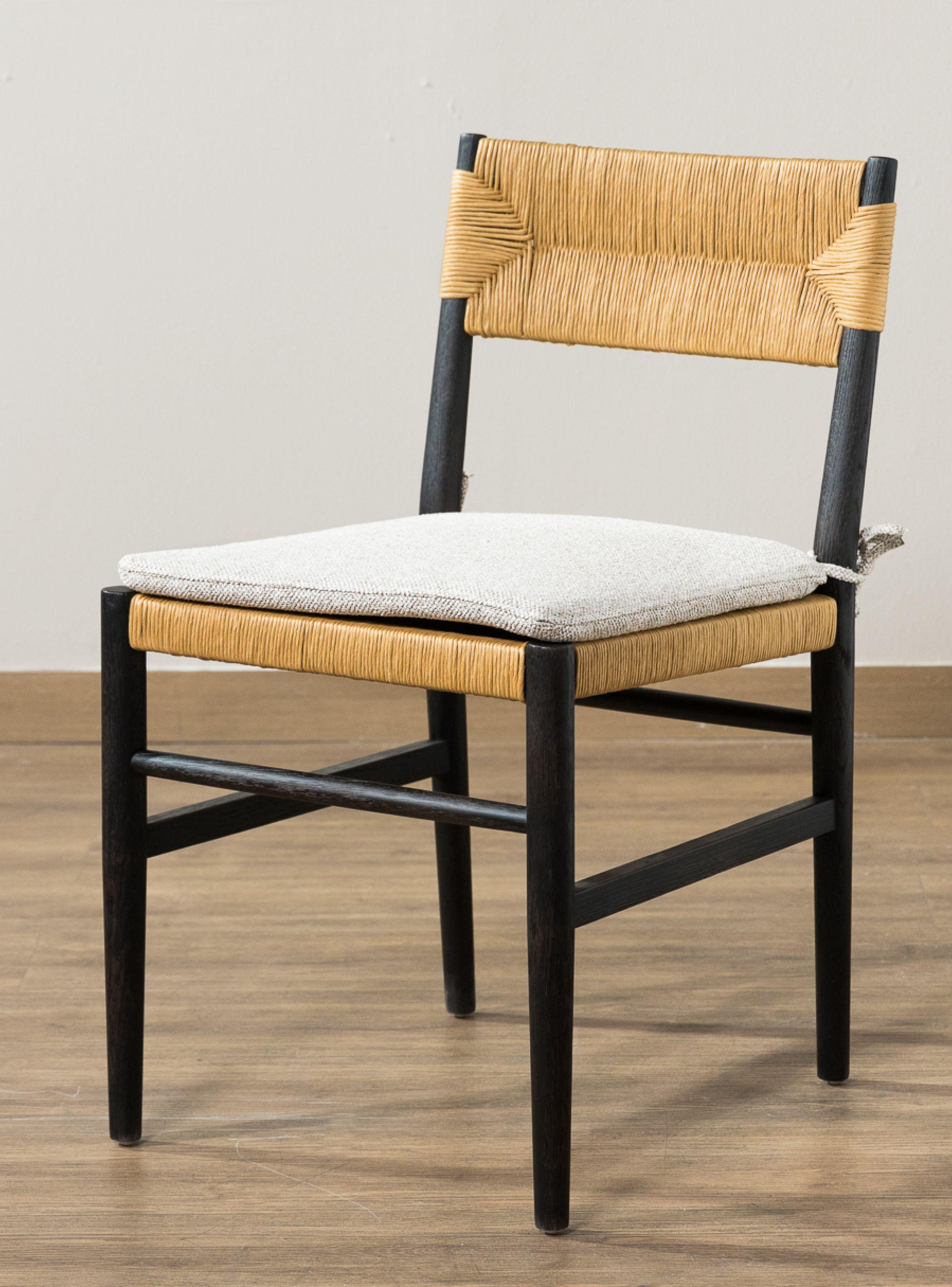 Silla Tikal Amoble Negro-2