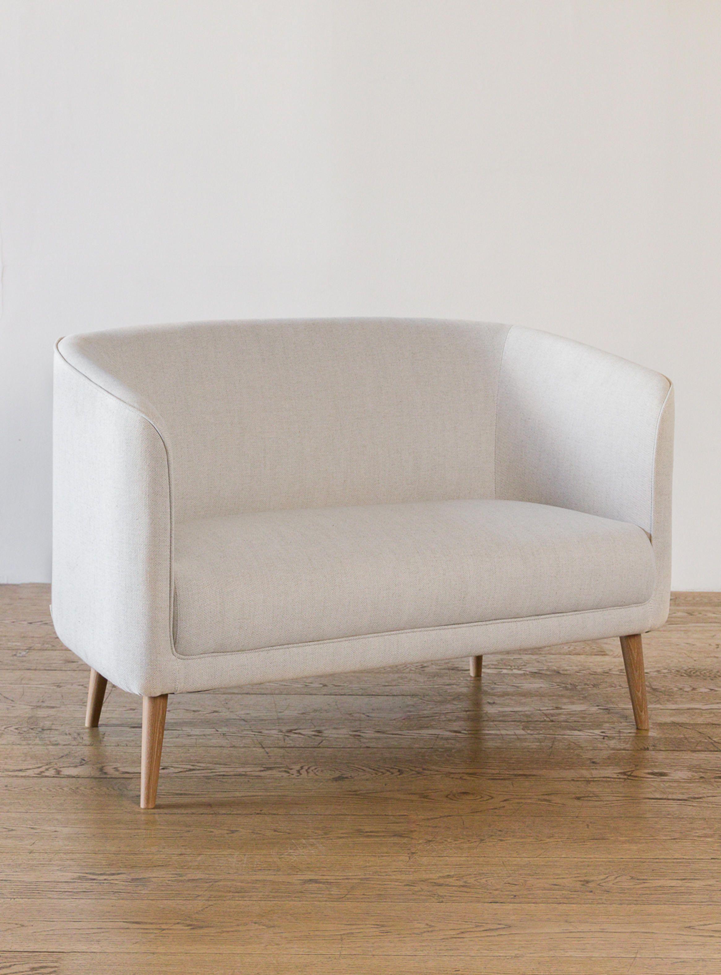Sofa Facundo Beige-2