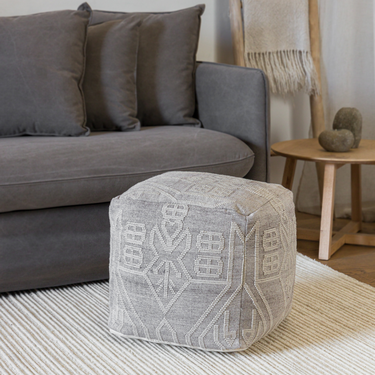Pouf Derio pet-1