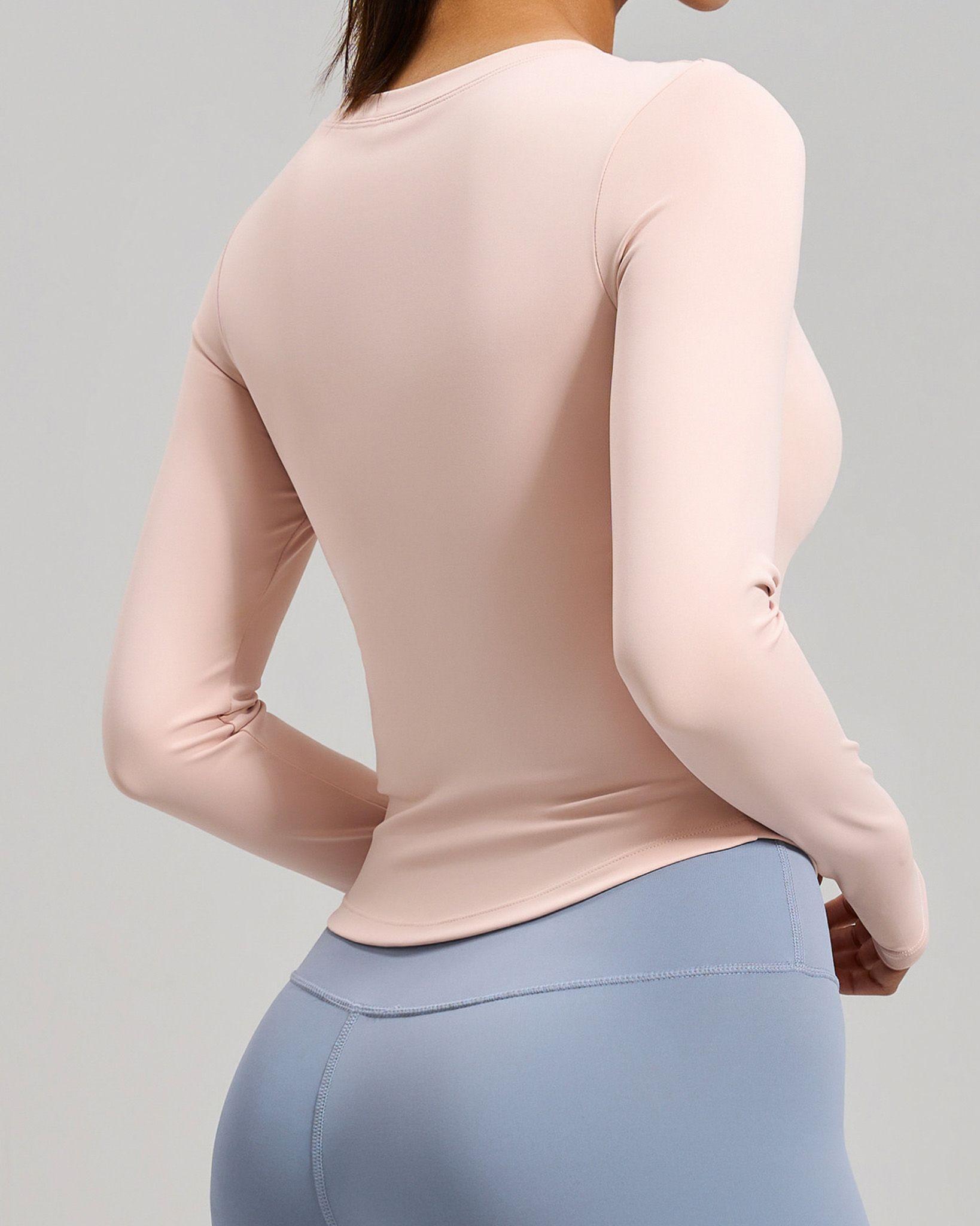 Polera Sport Pro: Calce Slim, Pasadedo y Busto con Relleno-5