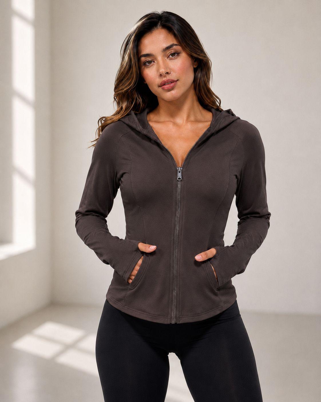 Chaqueta Fitness Mujer Ajustada Con Capucha y Bolsillos-0