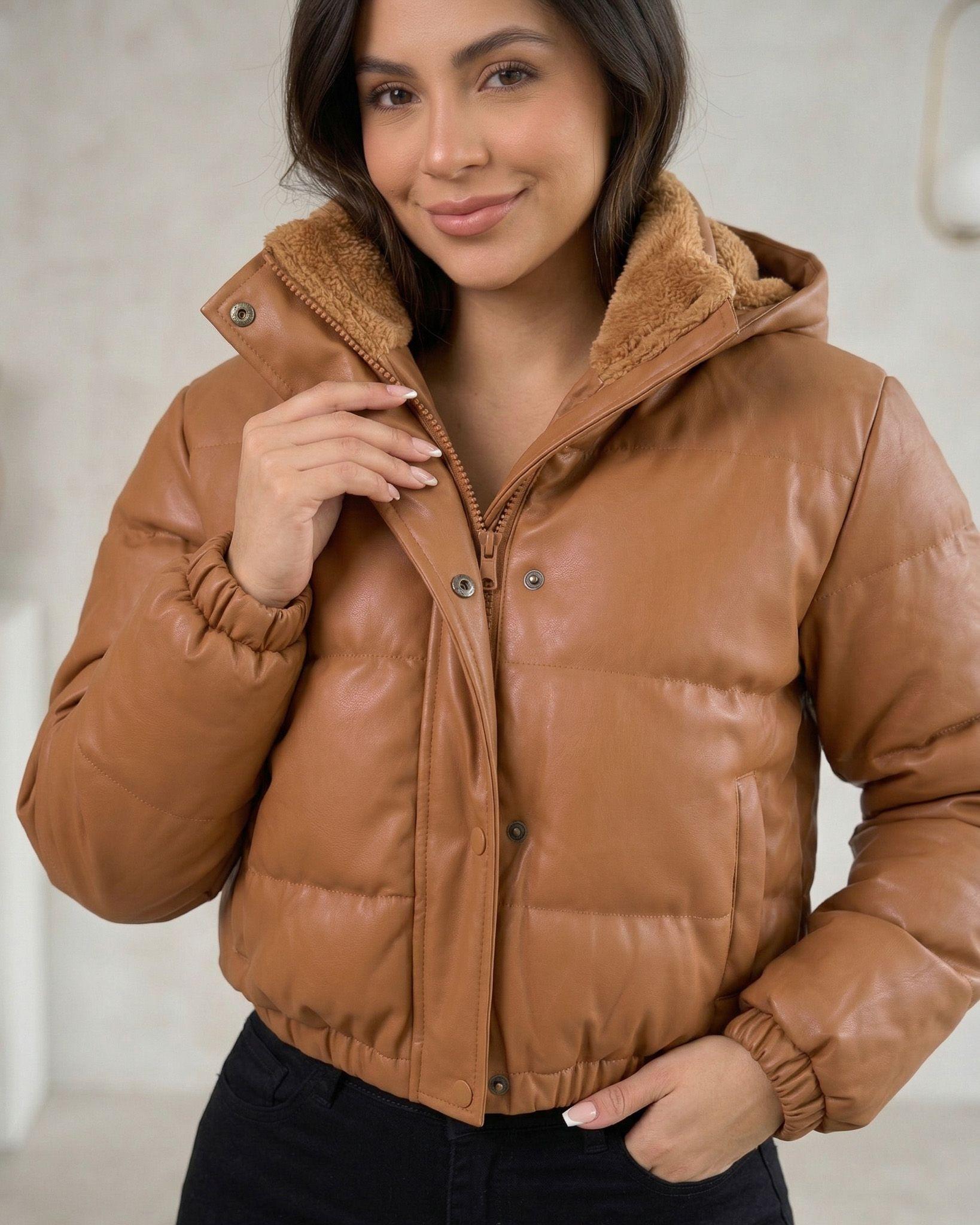 Puffa Ecocuero Camel: Estilo Crop, Urbana y Ultra Térmica-4