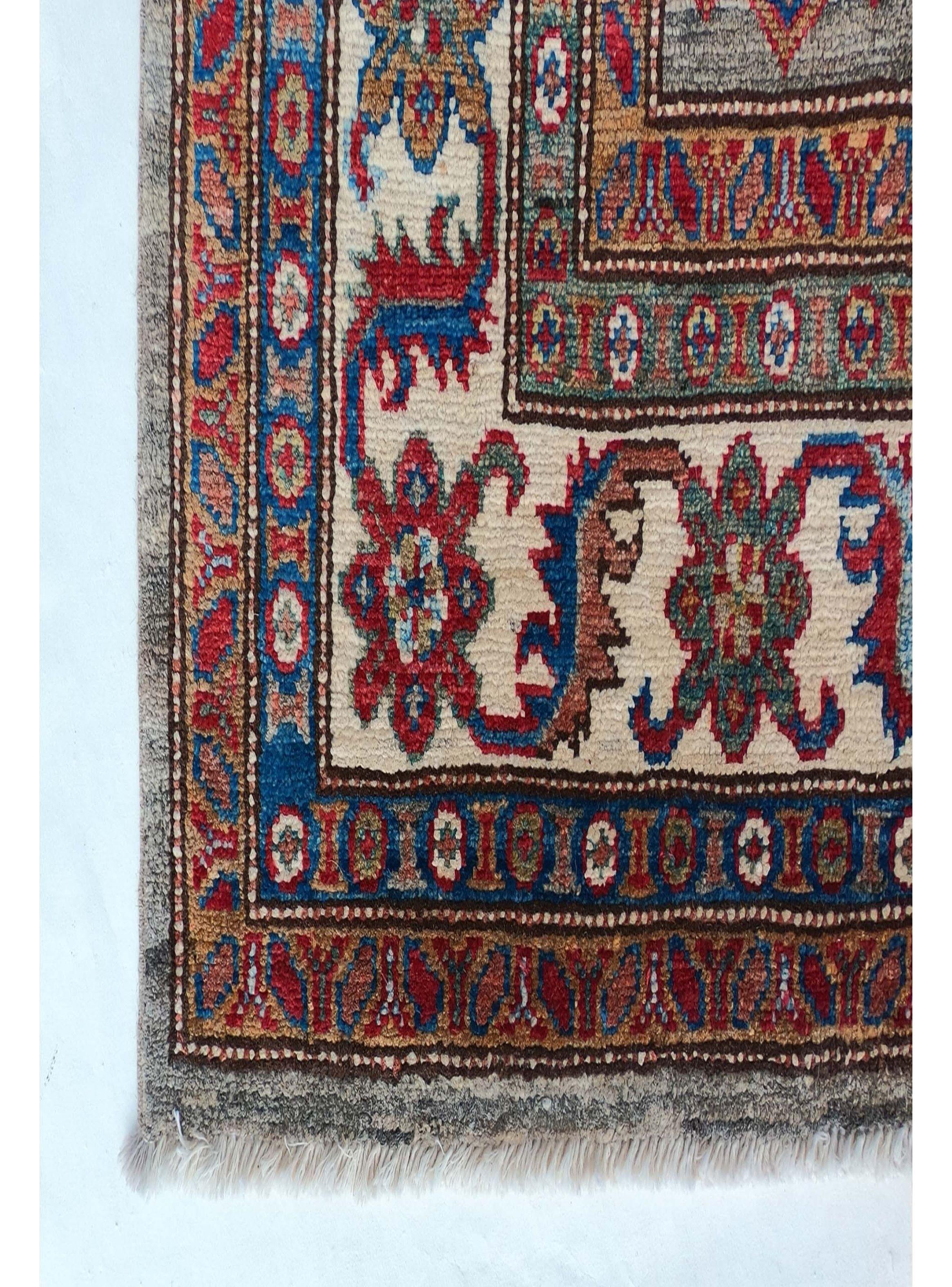 Alfombra Persa de lana, Kazak de 1.80 x 1.30 mts.-2
