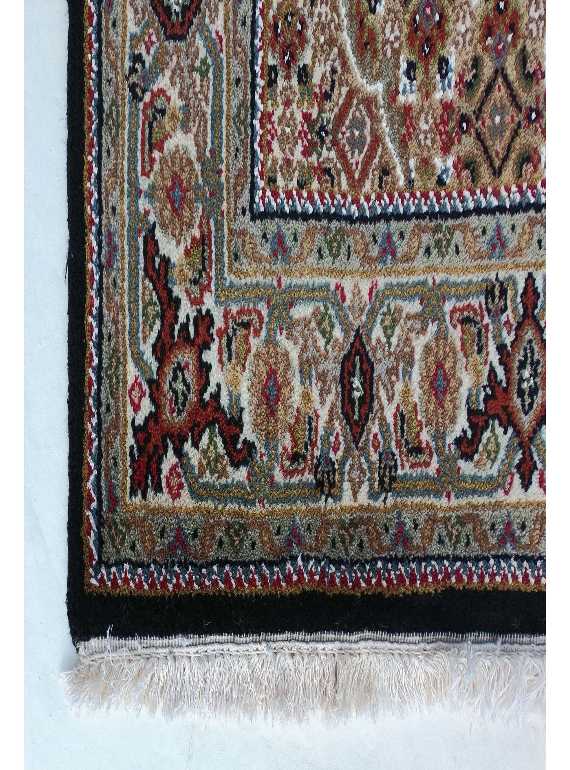 Alfombra Persa de lana, Tabriz de 1.90 x 1.20 mts.-2