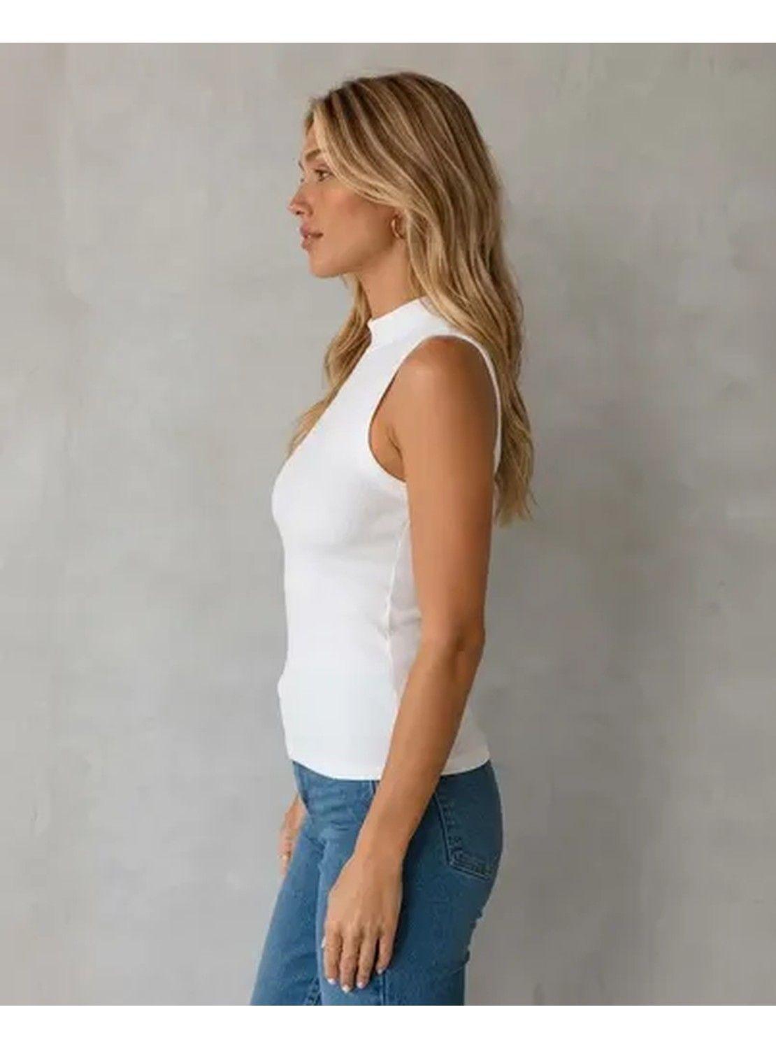 Polera Mujer Sin Mangas Cuello Alto Ajustada Básica-4