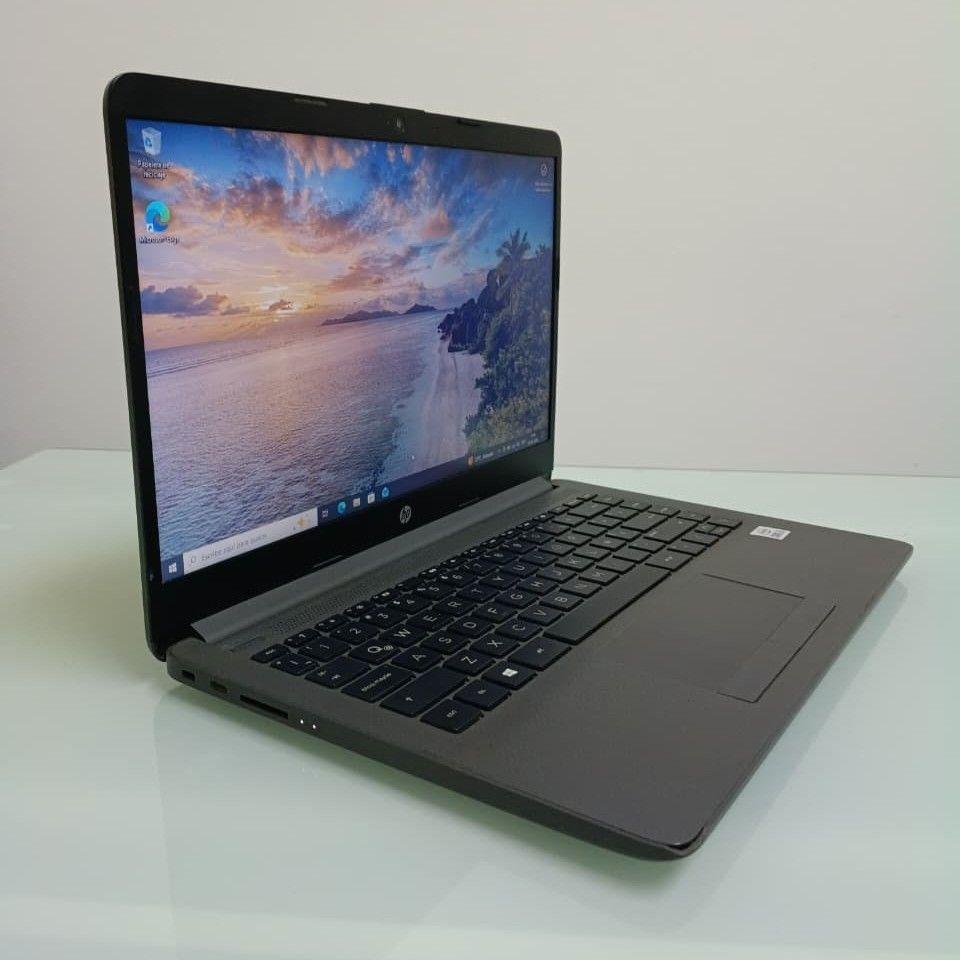 NOTEBOOK HP 240 G8 INTEL CORE I5 - 1035G1 12GB RAM 256GB SSD REACONDICIONADO-3