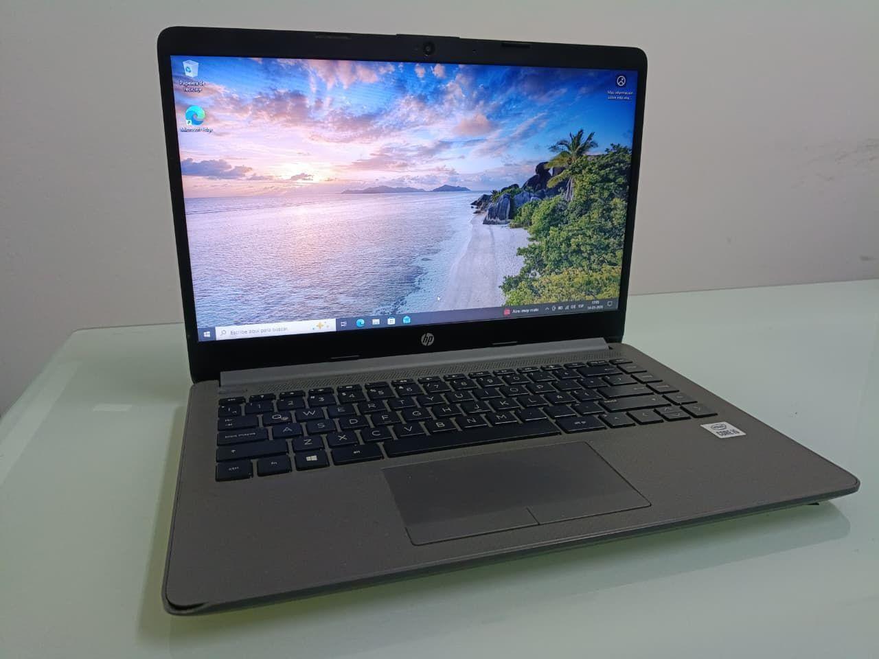NOTEBOOK HP 240 G8 INTEL CORE I5 - 1035G1 12GB RAM 256GB SSD REACONDICIONADO-4