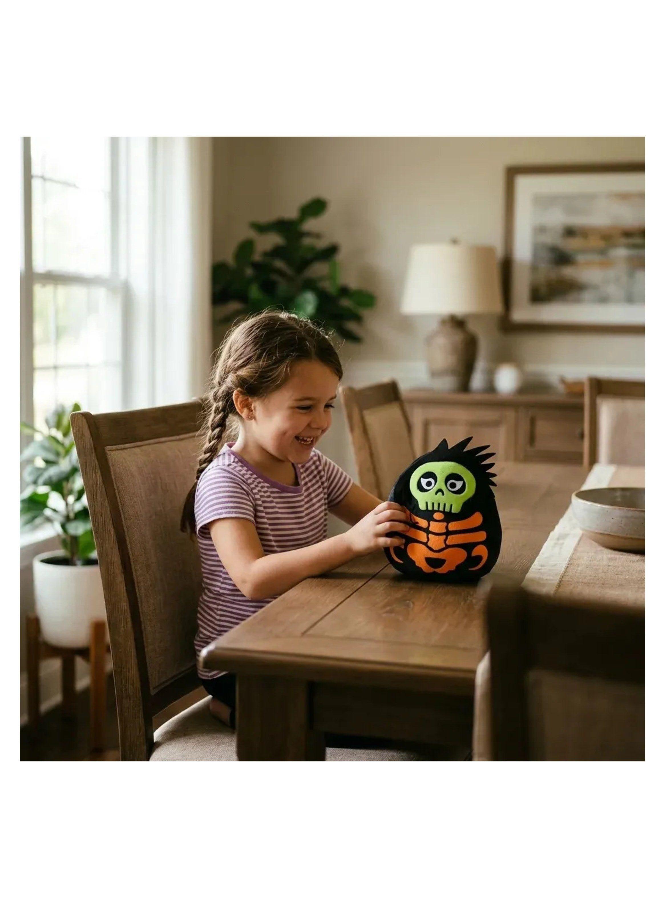 Peluche Pou Con Traje De Disfraz Verde Claro-2
