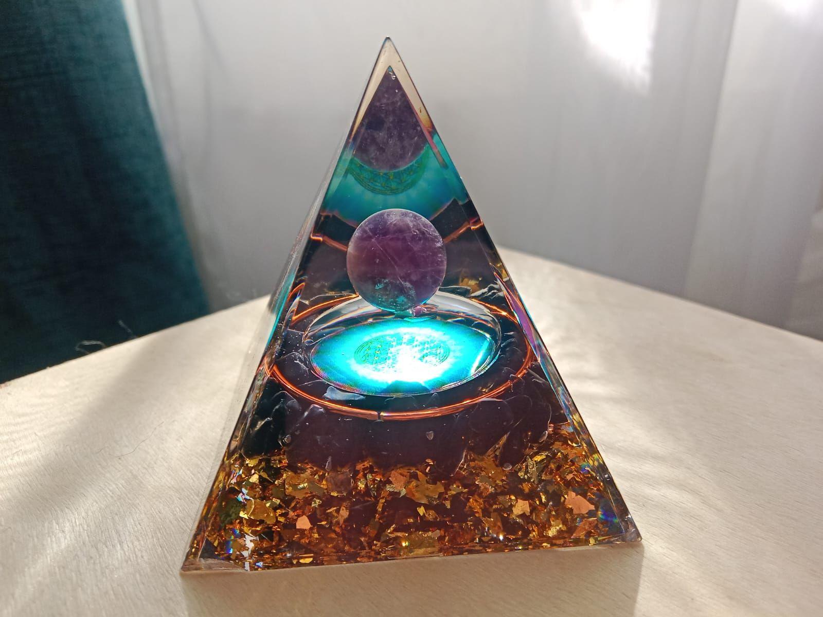 Pirámide De Orgón Amatista Curación Energía Y Meditación-1