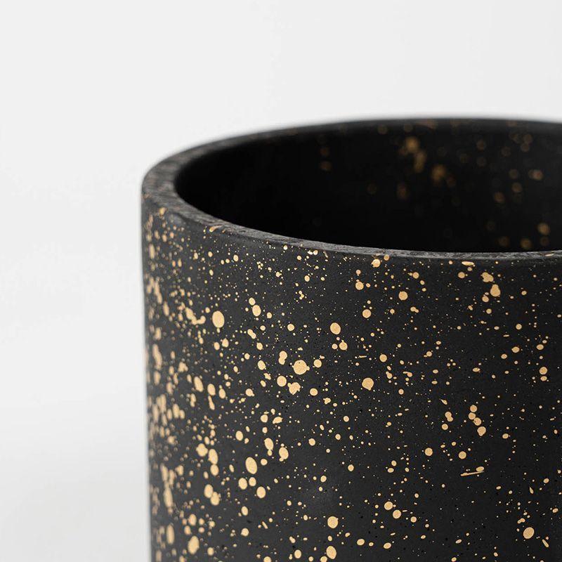 Macetero negro VOQUI 14x12cm -1