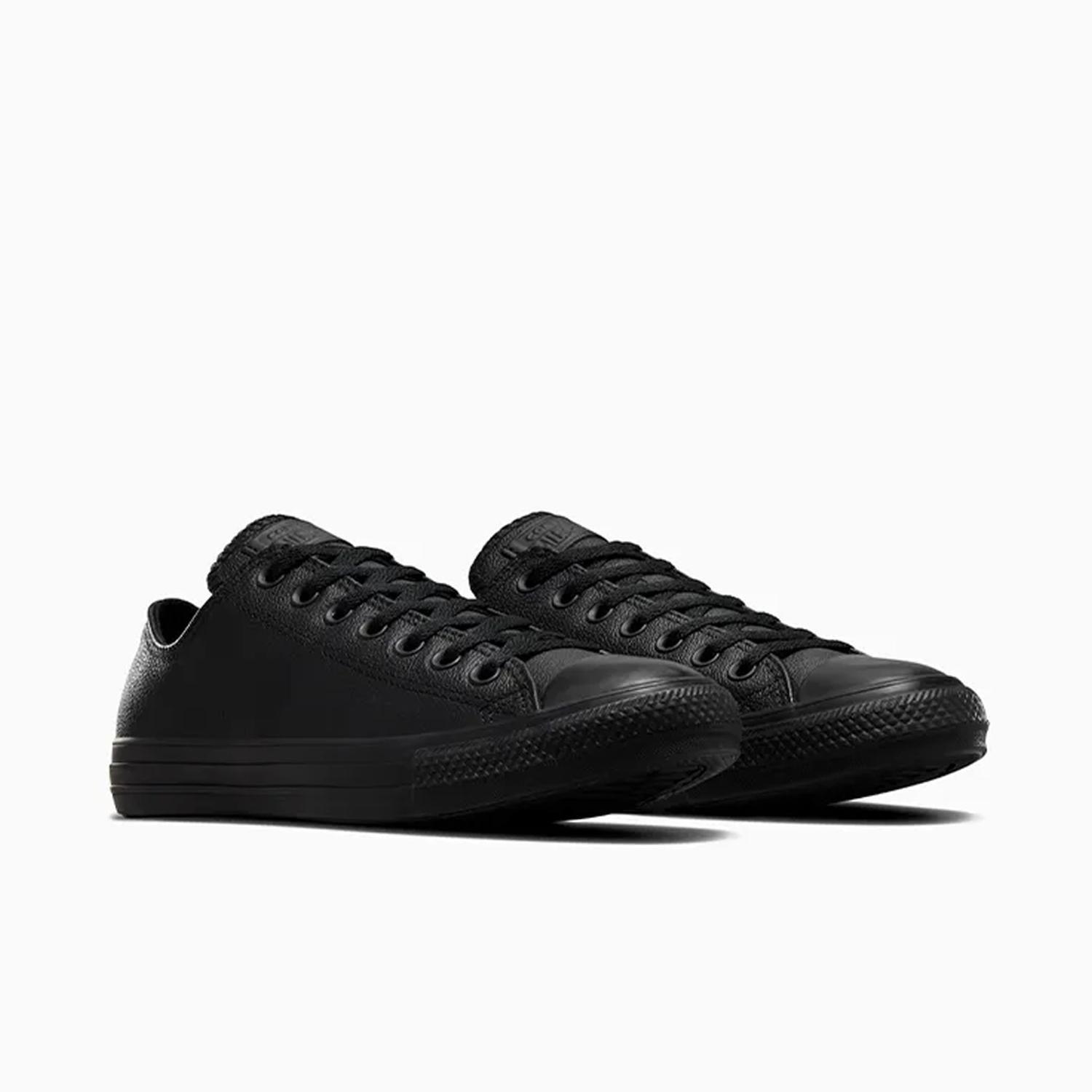 Zapatilla Converse NegroChuck Taylor All Star Cuero Monocromo 135253C-3