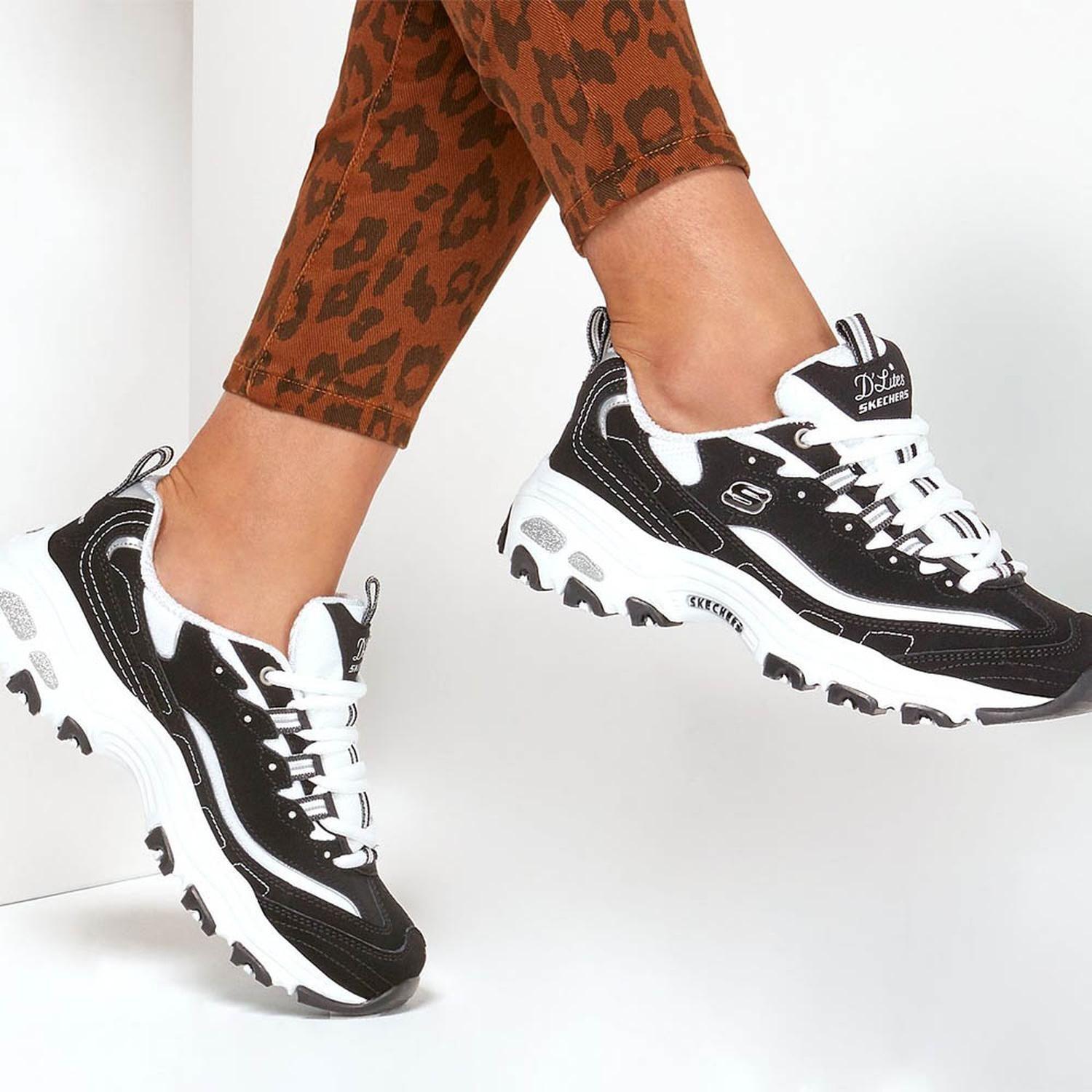 Zapatillas Skechers Women's D'Lites-Biggest Fan 11930BKW-4