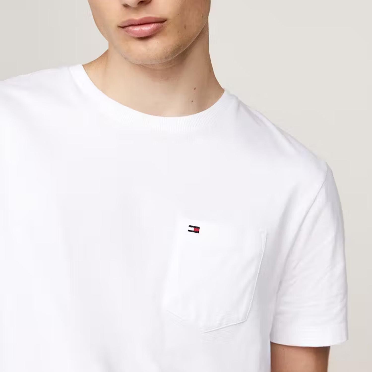 Polera Cuello Redondo Hombre Con Bolsillo Blanco Tommy Hilfiger-3