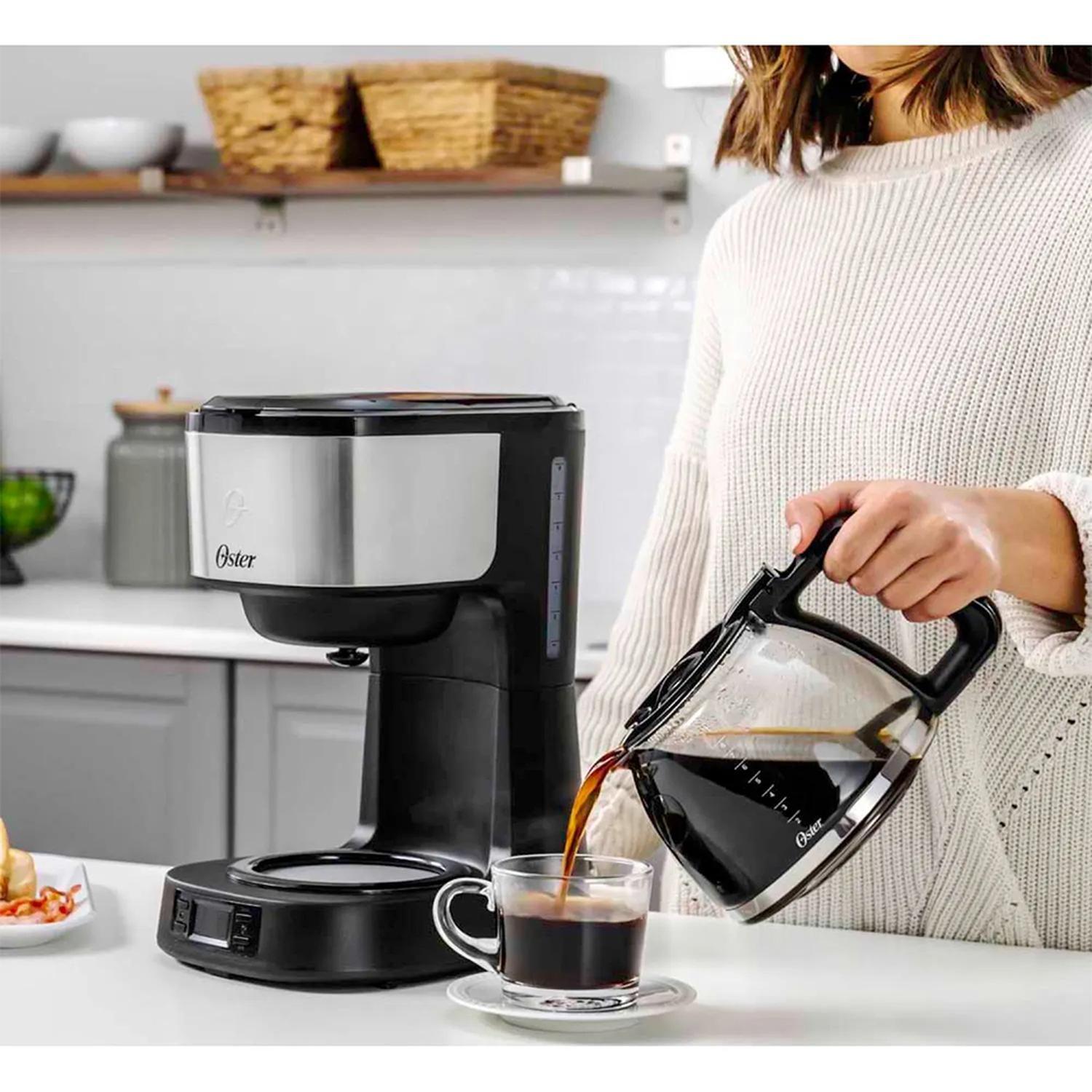 Cafetera Programable 8 tazas Oster - BVSTDC10SS-3