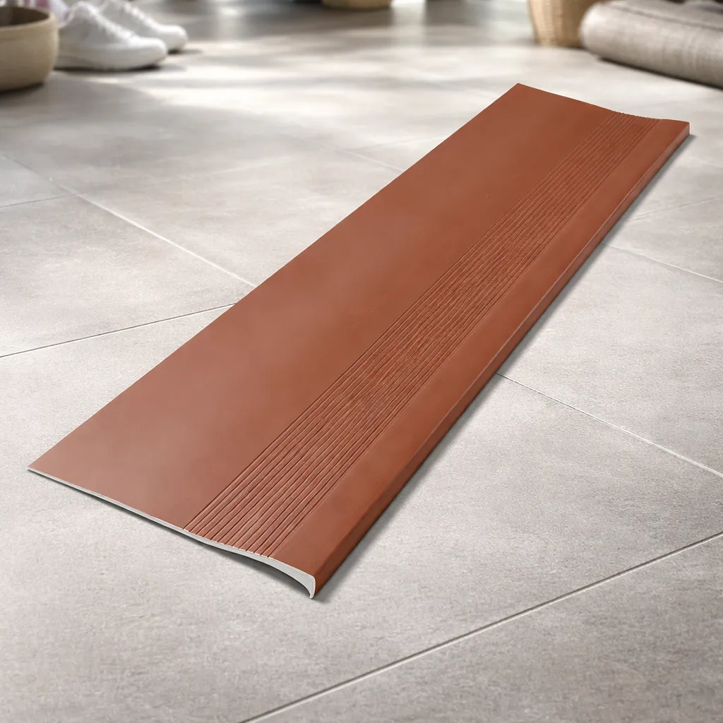 Grada PVC 300 x 30cm Café QRubber-2