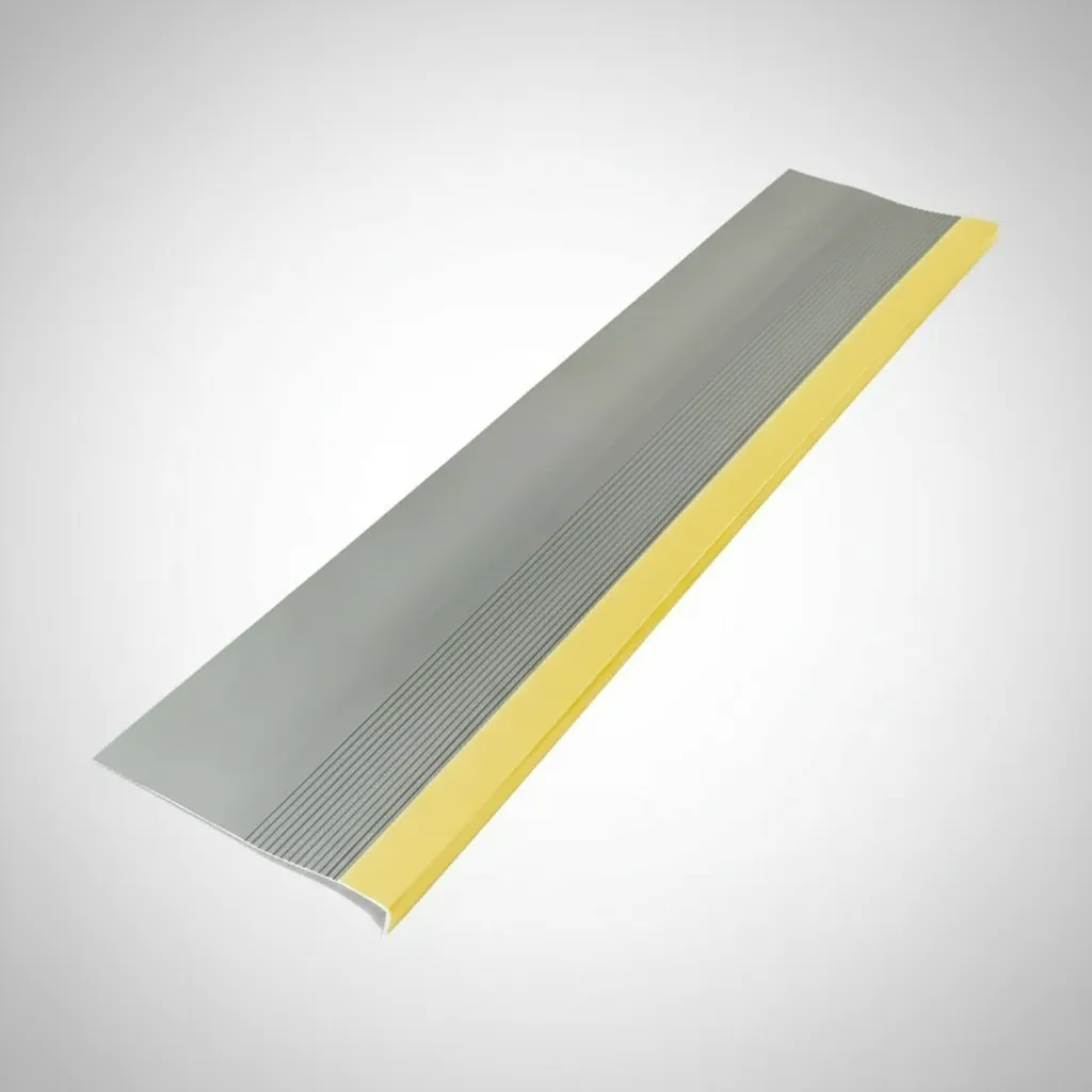 Grada Pvc 120x32 cm Alto tráfico Gris Amarillo QRubber-2