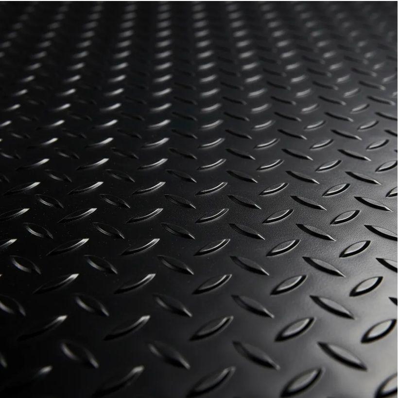 Piso de Goma Antideslizante Diamantado Negro 1x20mts QRubber-2