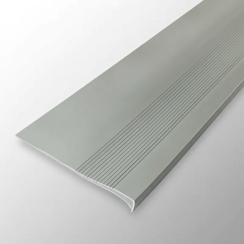 Grada Pvc Estriada (gris) 3mm X 120cm X 30cm QRubber-2