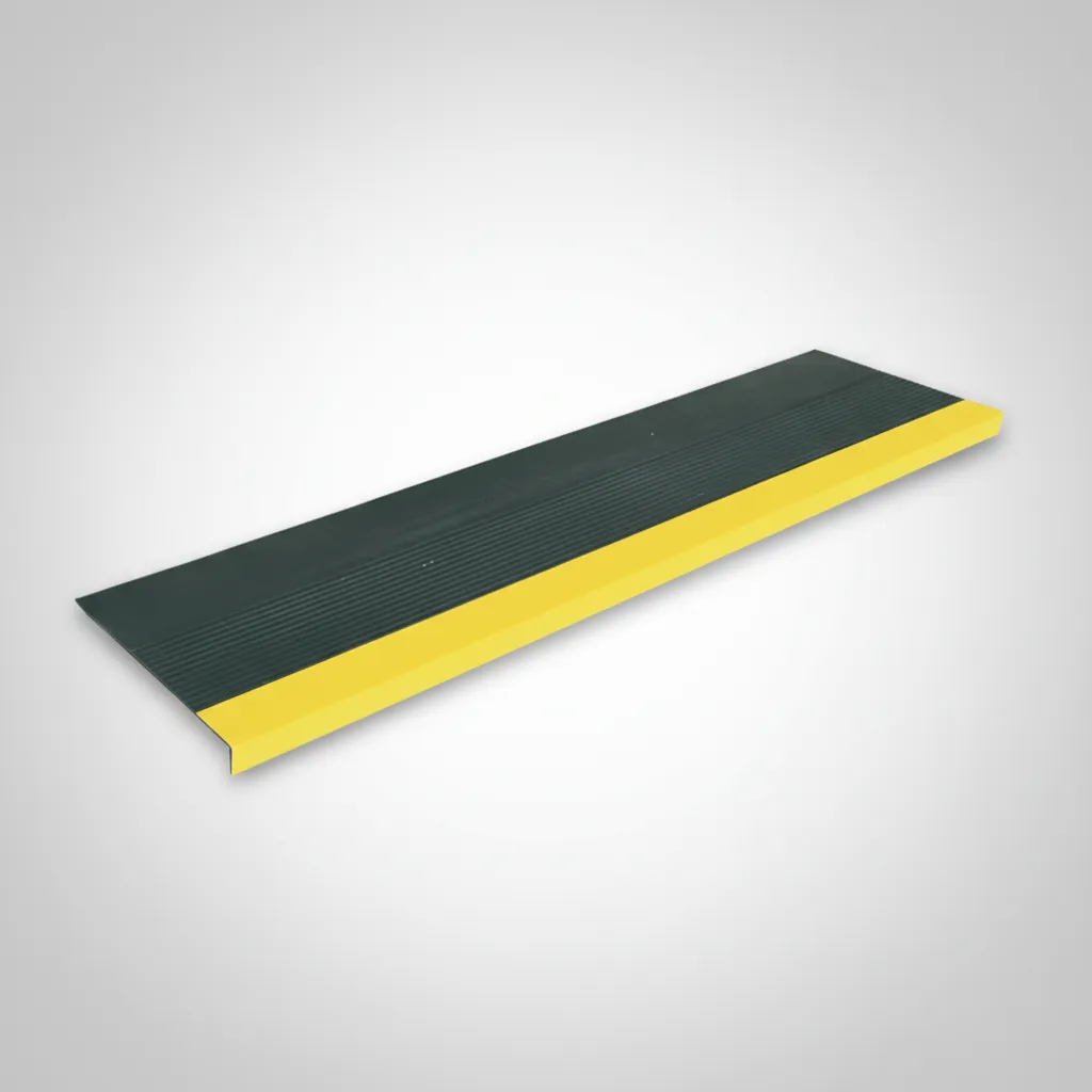 Grada estriada 121cm *32cm *4mm Negro/Amarillo QRubber-3