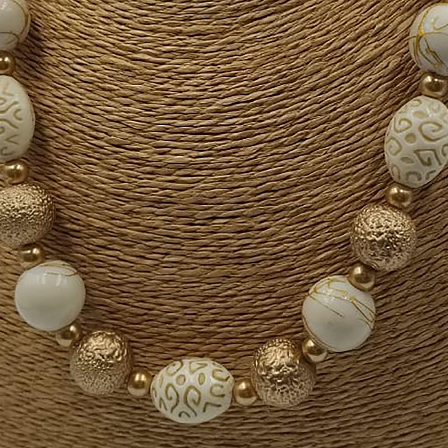 Collar Resina Beige y Dorado-3