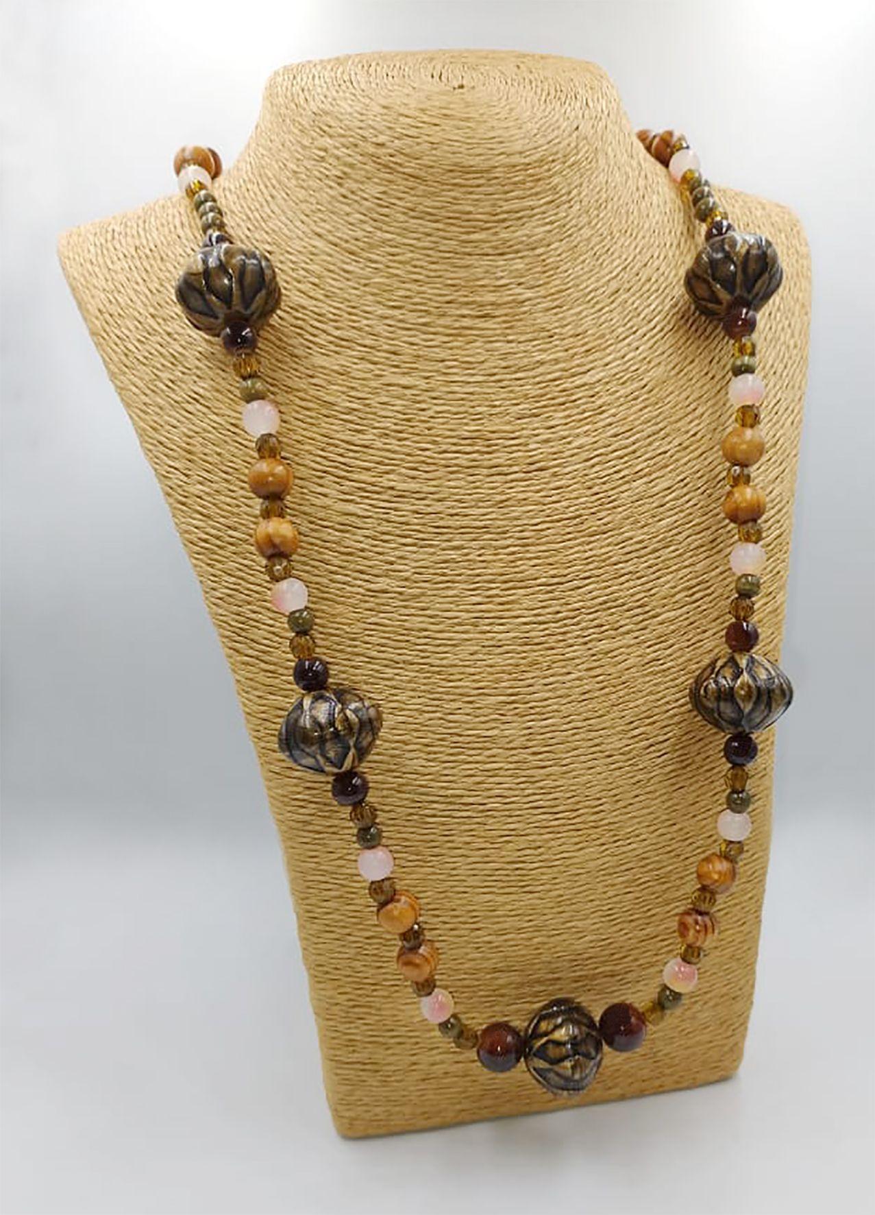 Collar resina madera y cristales turcos-0