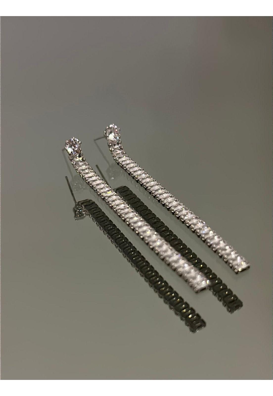 ARO LINEA CON STRASS PLATEADO-1