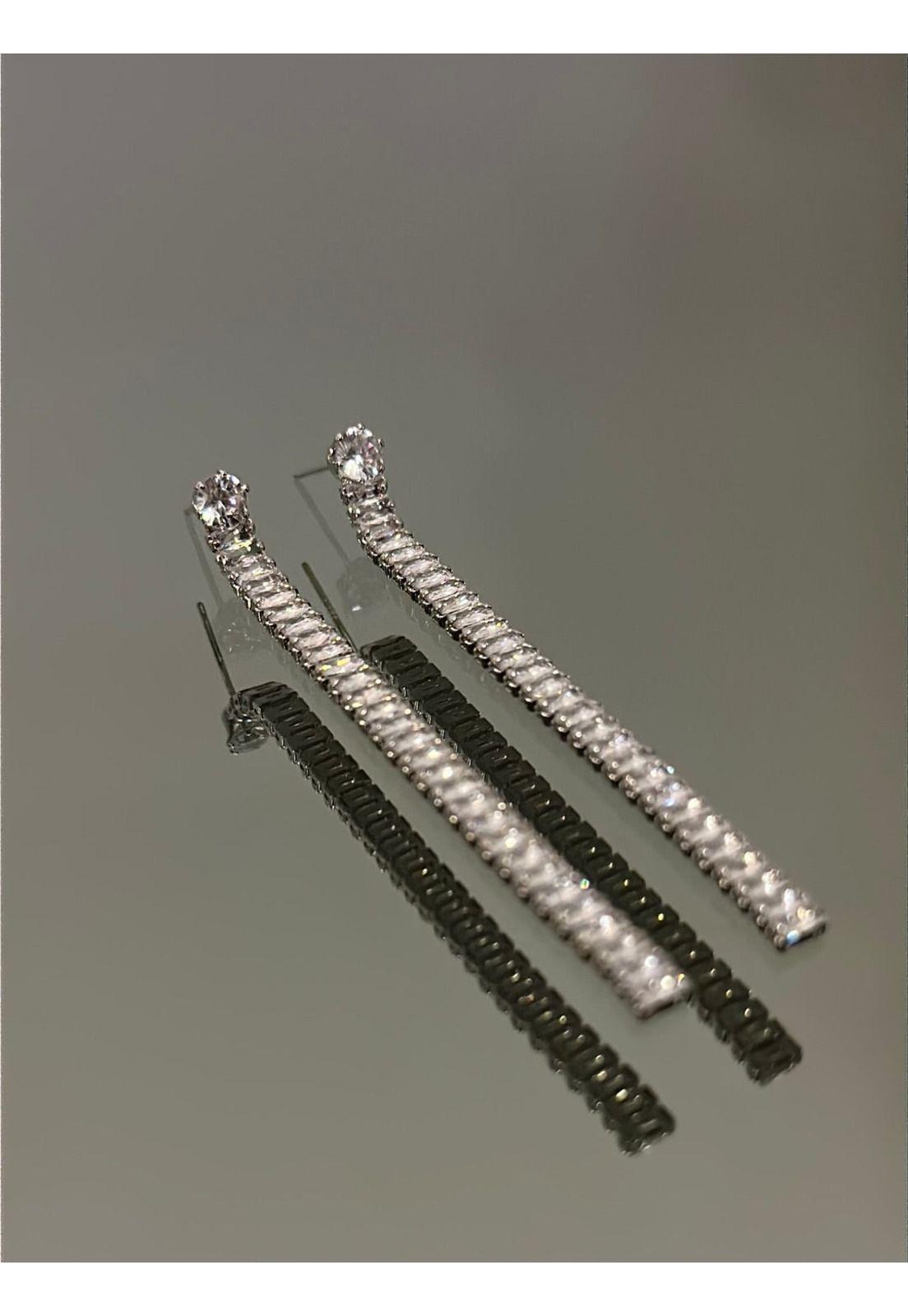 ARO LINEA CON STRASS PLATEADO-3
