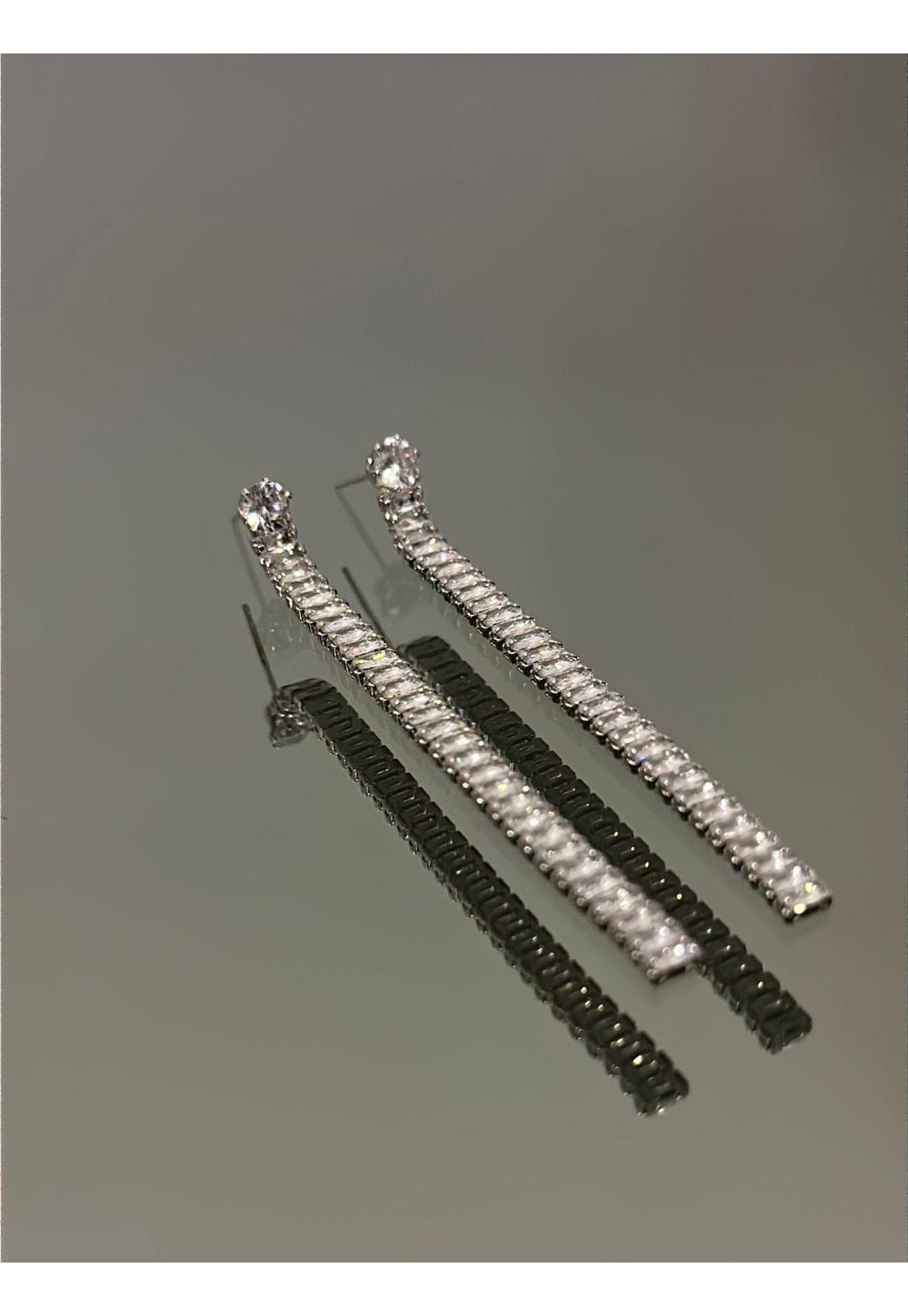 ARO LINEA CON STRASS PLATEADO-4