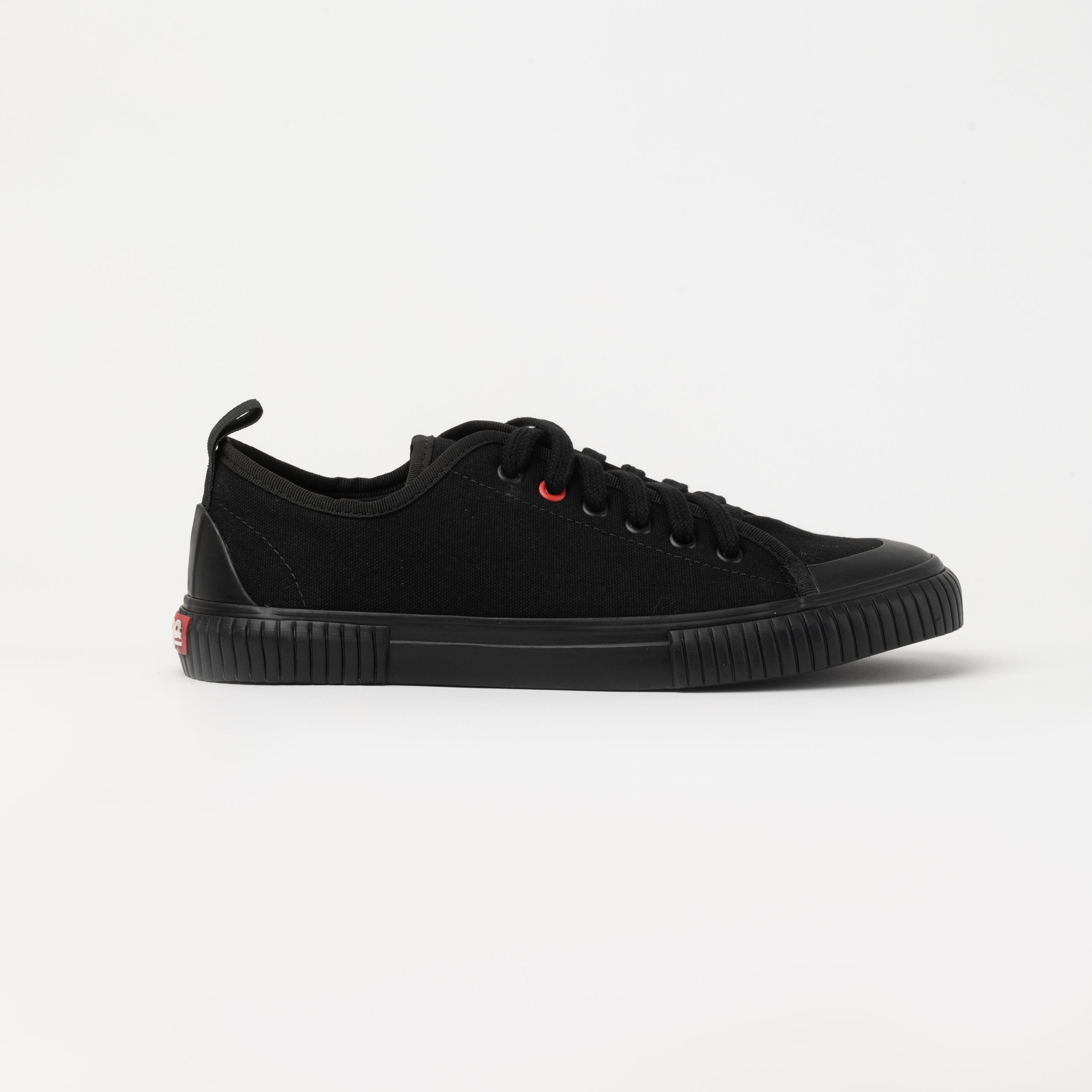 Zapatilla Urbana Unisex Garza New Zu Low Black-0