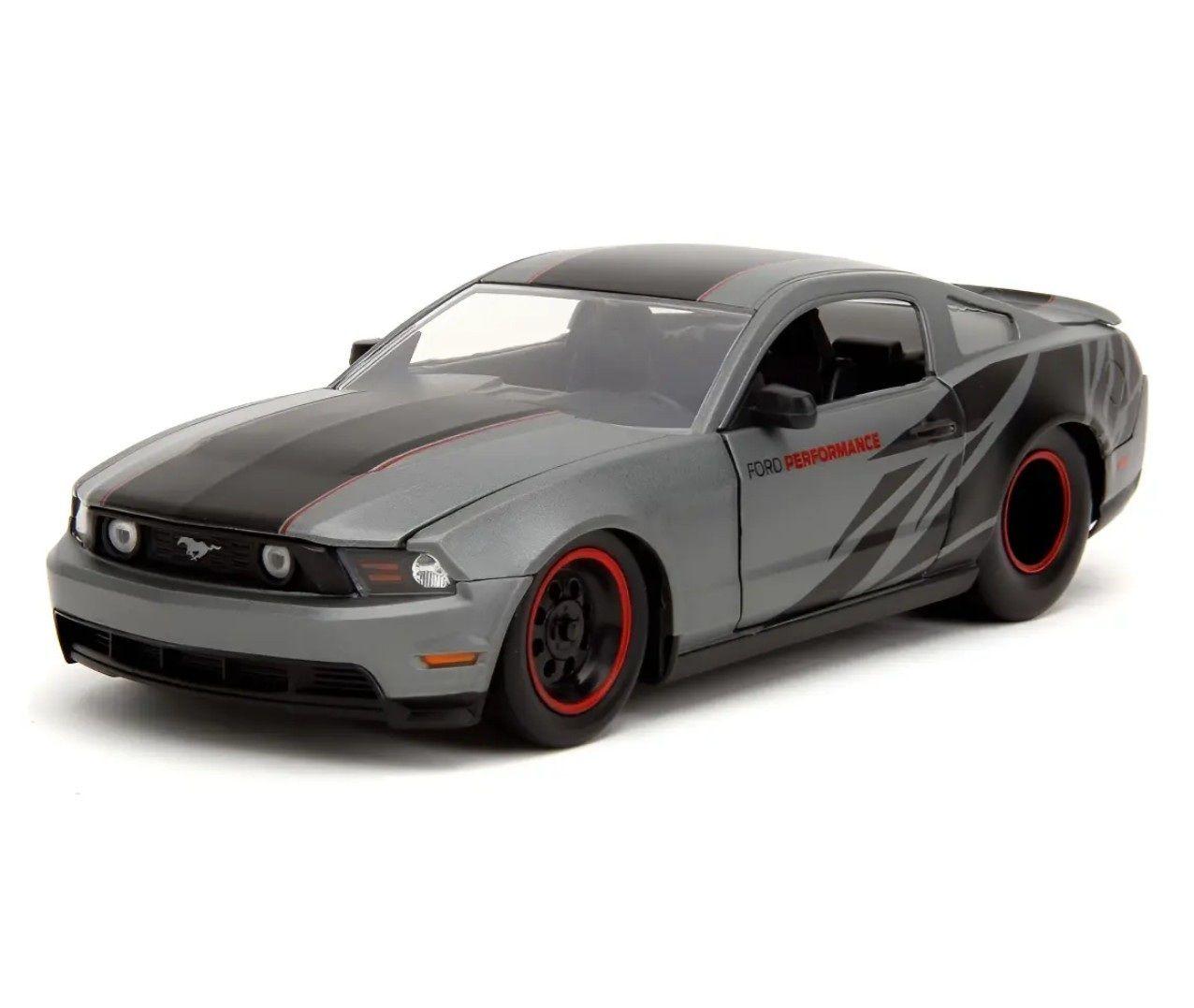 Auto De Colección Ford Mustang Gt 2010 Marca Jada Escala 1:24-0