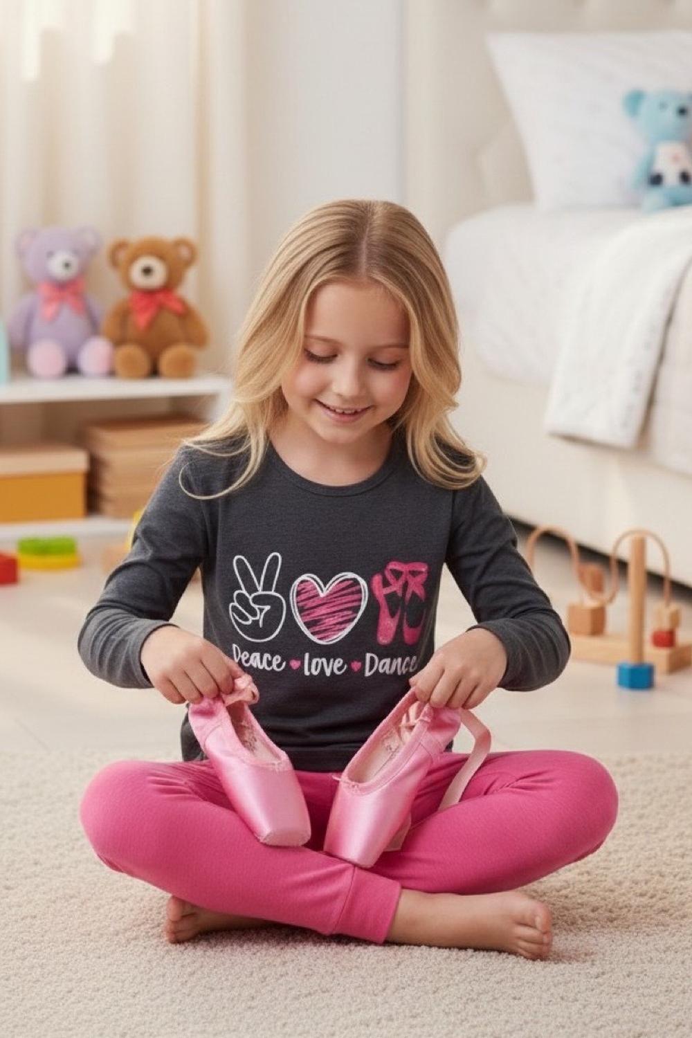 Pijama Niña Estampado Peace Love Dance K710002-2912-2