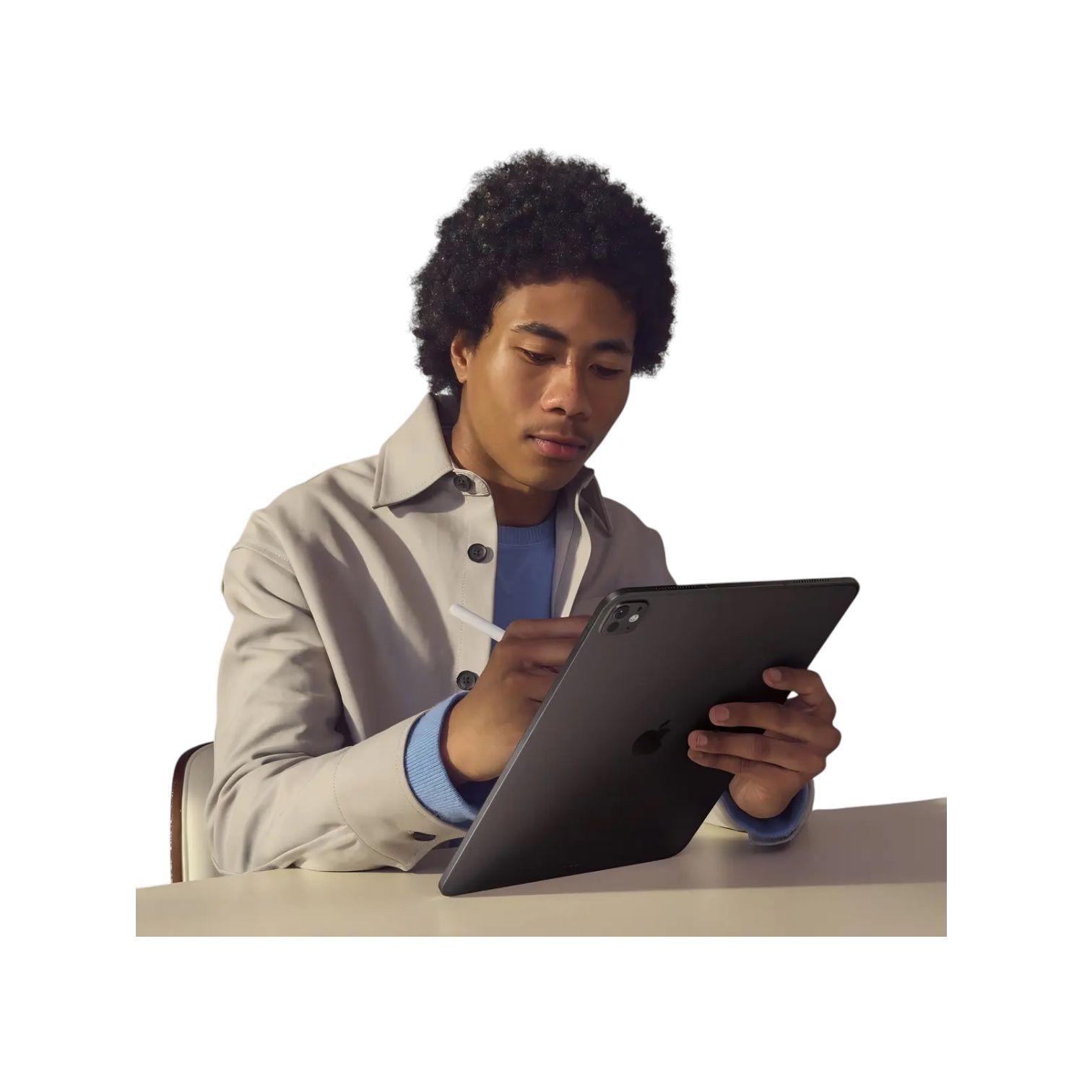 iPad Pro 13¨ M4 256GB Space Black-2
